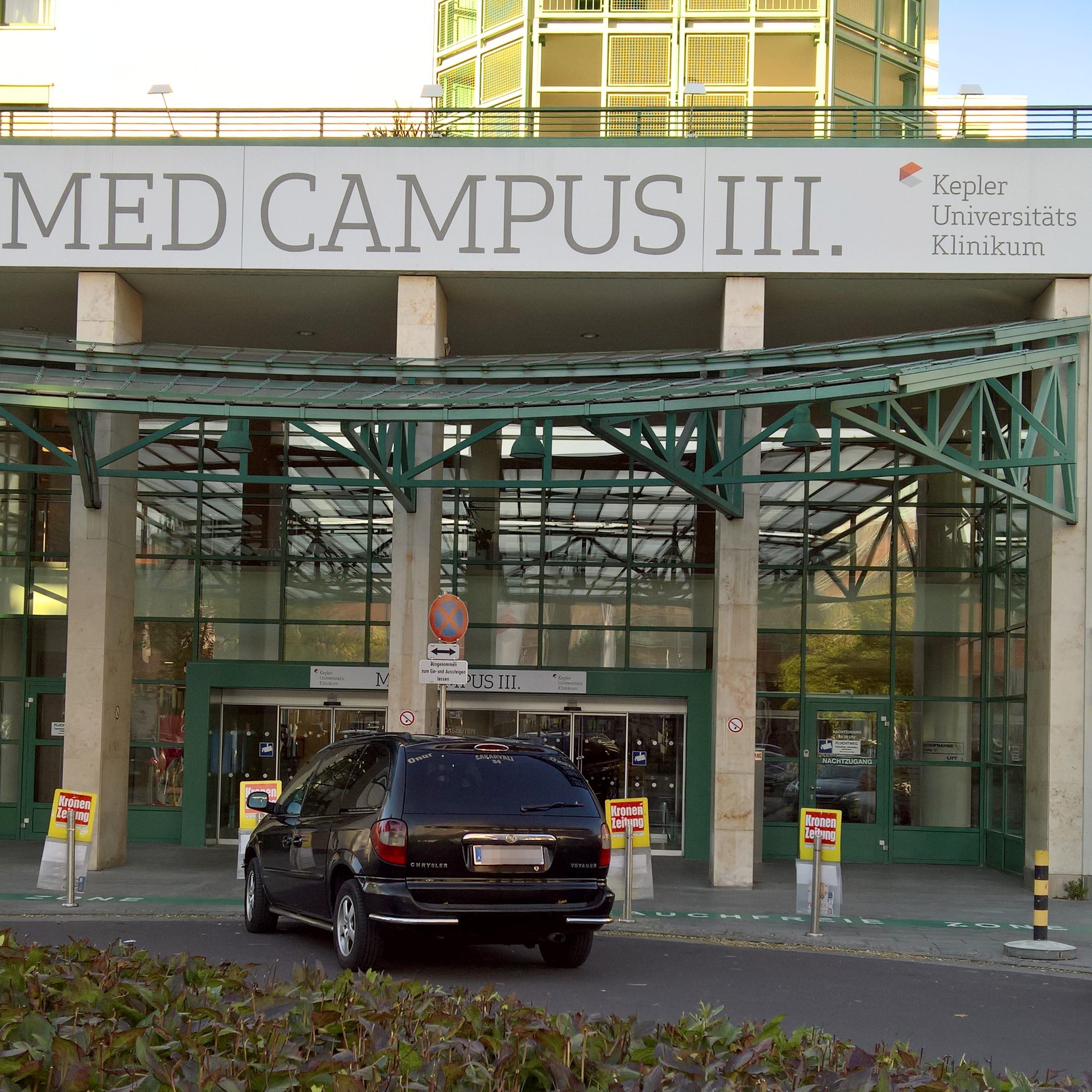 Der 13-jährige Tetanuspatient ist weiter im künstlichen Koma in Linz.