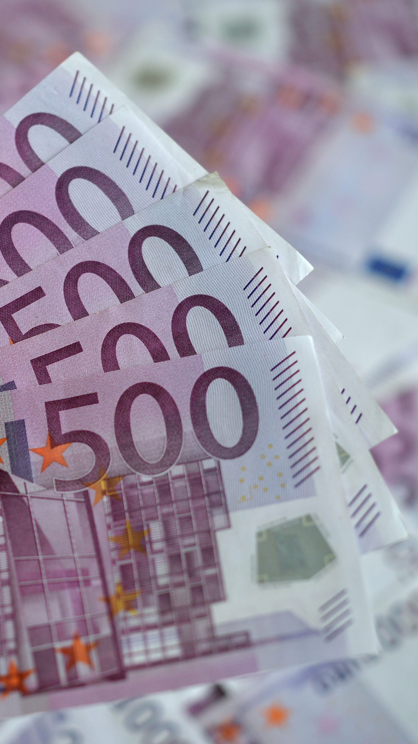 Die Wirtschaftskammer und die Sozialversicherung der Selbstständigen starten eine Hilfsaktion für vom Hochwasser in Südösterreich betroffene Unternehmen.