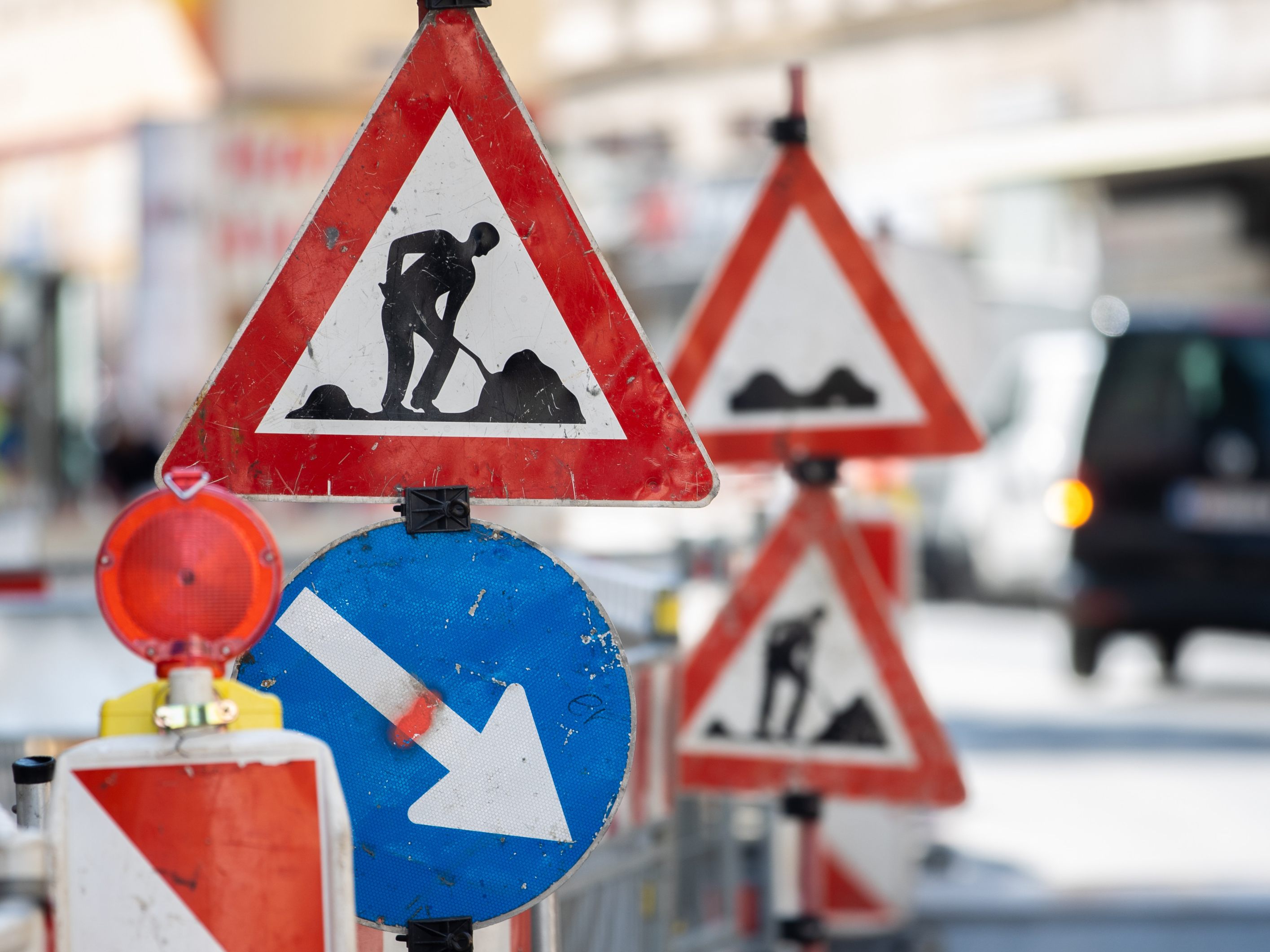 Die Felberstraße wird saniert. Die Felberstraße wird saniert.