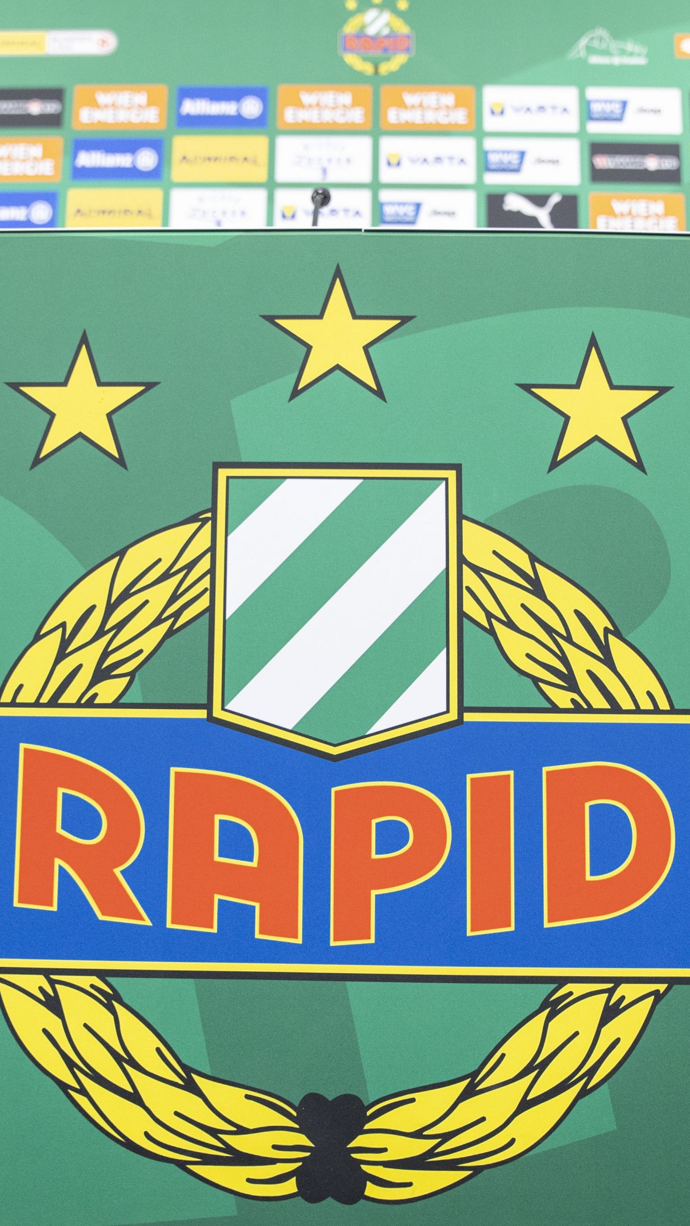 Rapid Wien verstärkt sich im Angriff.