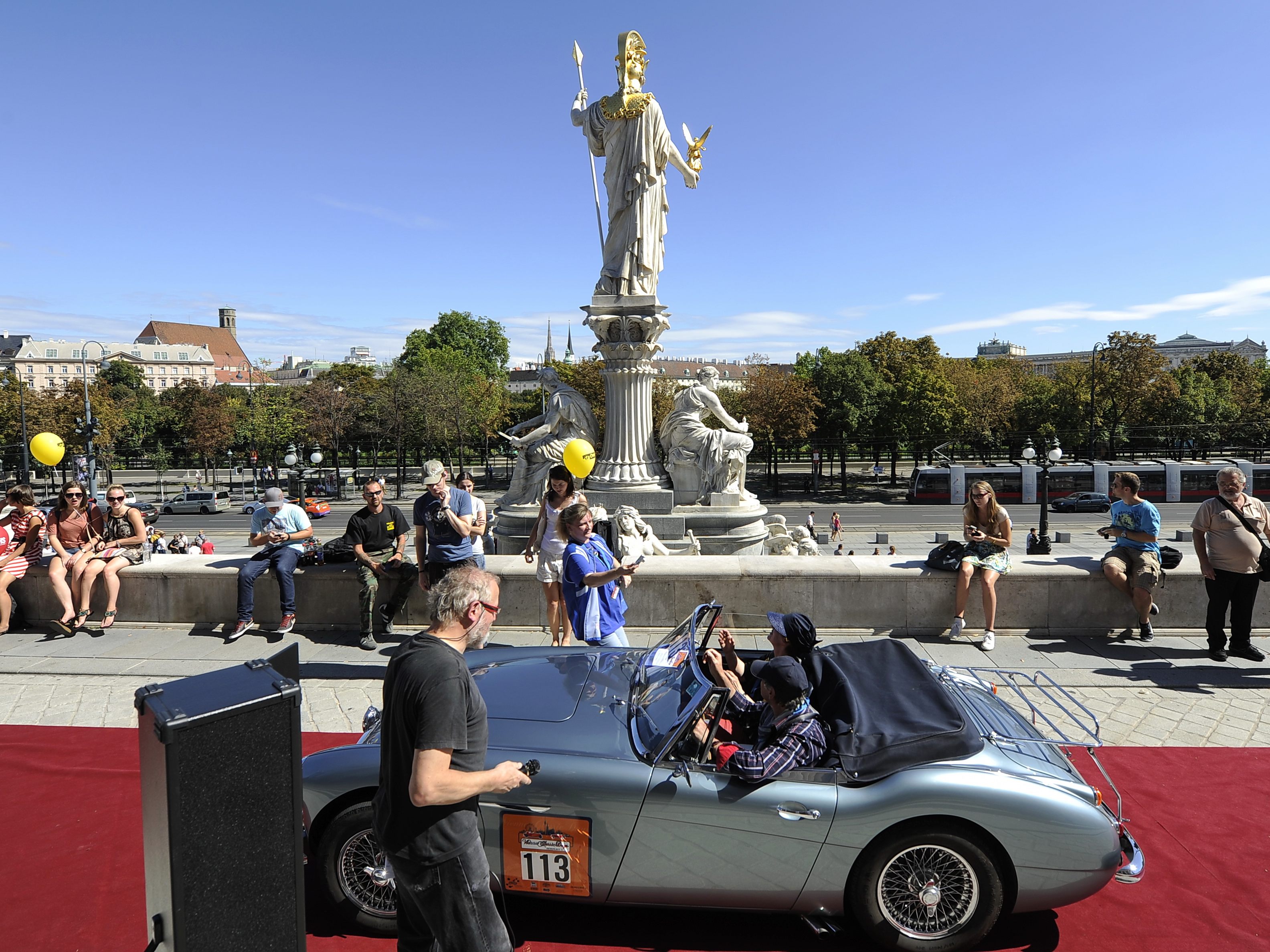 Am Wochenende sind wieder Oldtimer in Wien unterwegs. Am Wochenende sind wieder Oldtimer in Wien unterwegs.