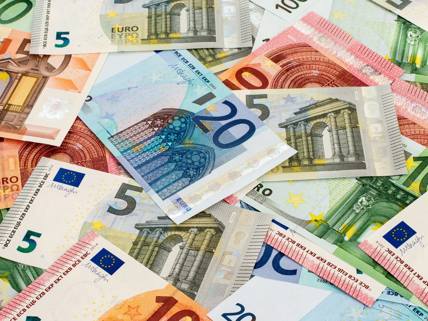 Österreich spendete 98 Millionen Euro. Österreich spendete 98 Millionen Euro.