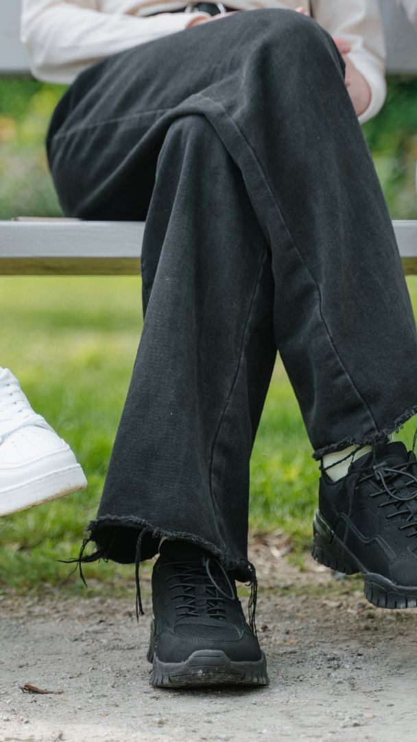 Die gemütliche Sitzposition hat es ganz schön in sich.