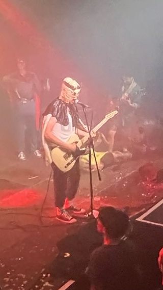 Batman rockte das Publikum und zeigte einen spektakulären Abgang.