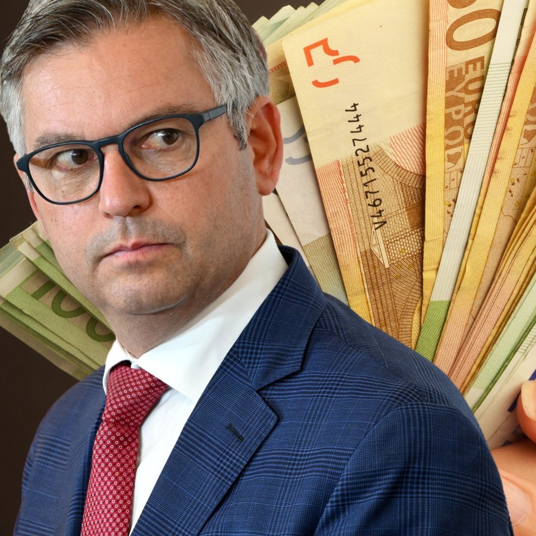 Auch der Finanzminister will Bargeld absichern.