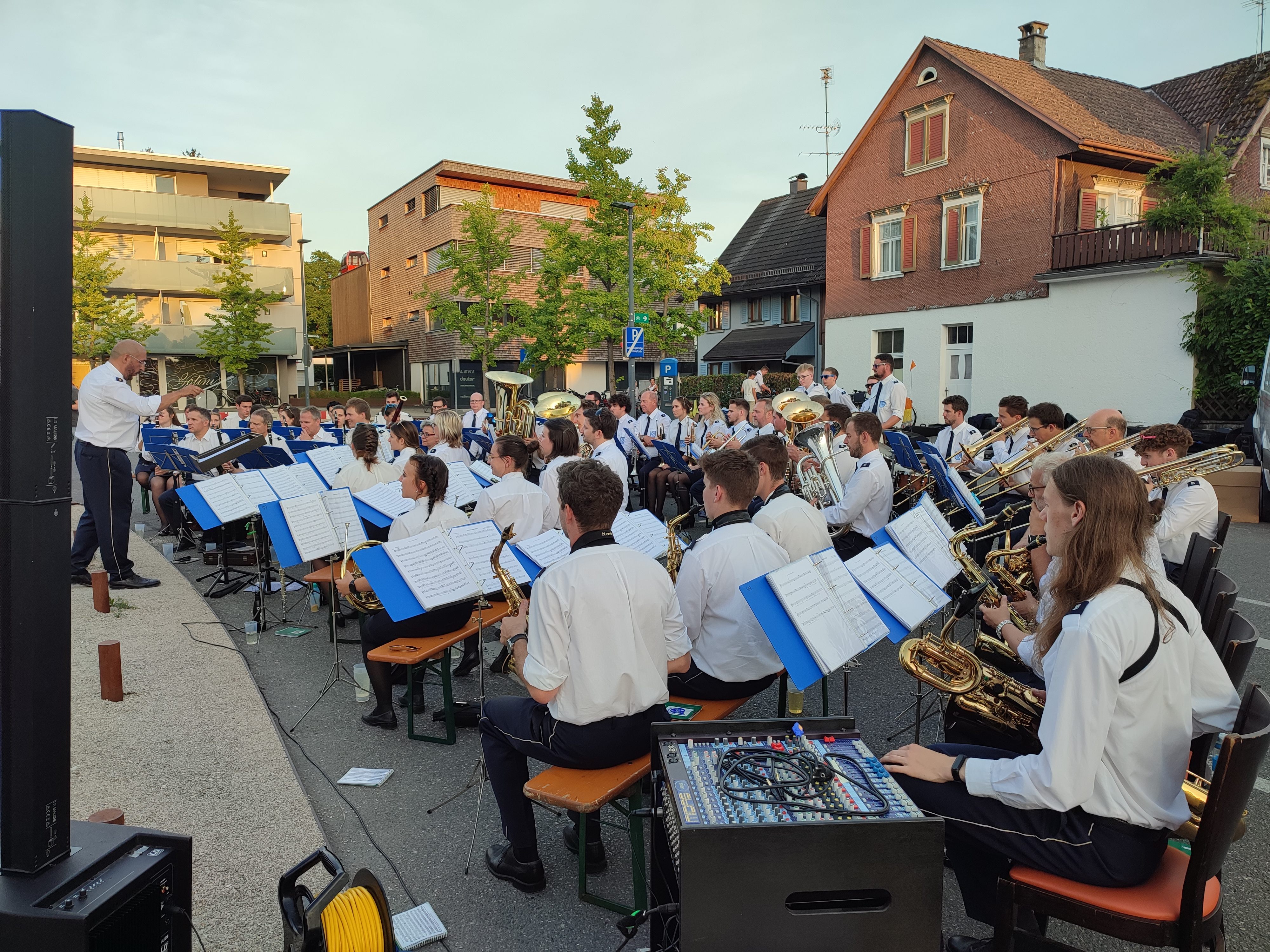 Platzkonzert der Bürgermusik Lauterach Platzkonzert der Bürgermusik Lauterach