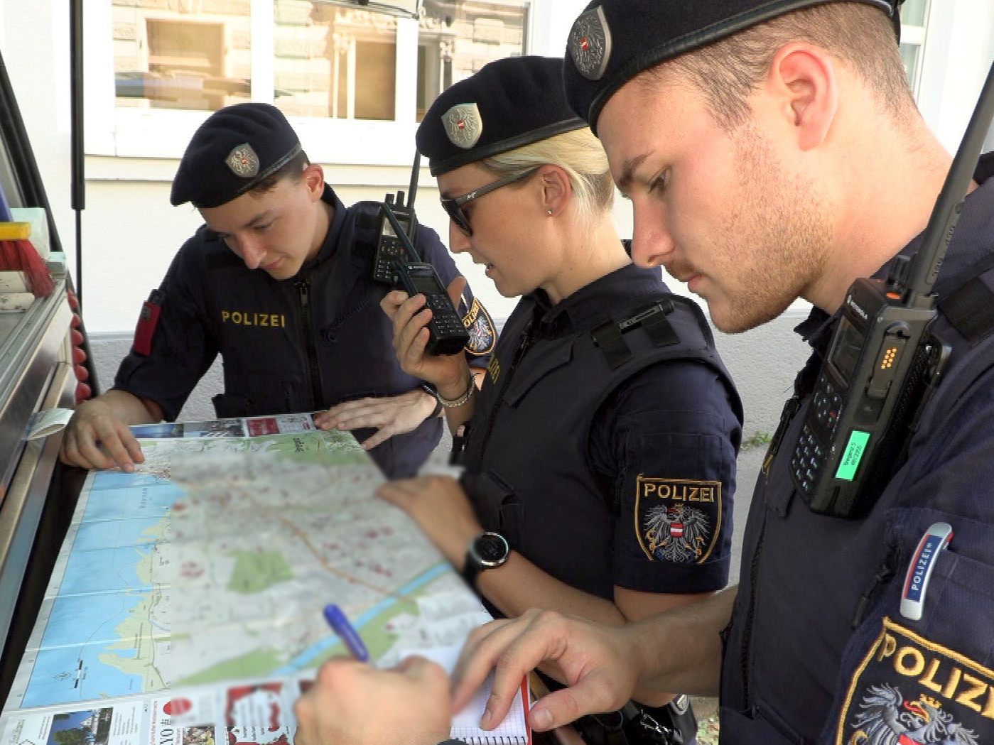 Lokale Fahndung der Polizei blieb erfolglos. Lokale Fahndung der Polizei blieb erfolglos.