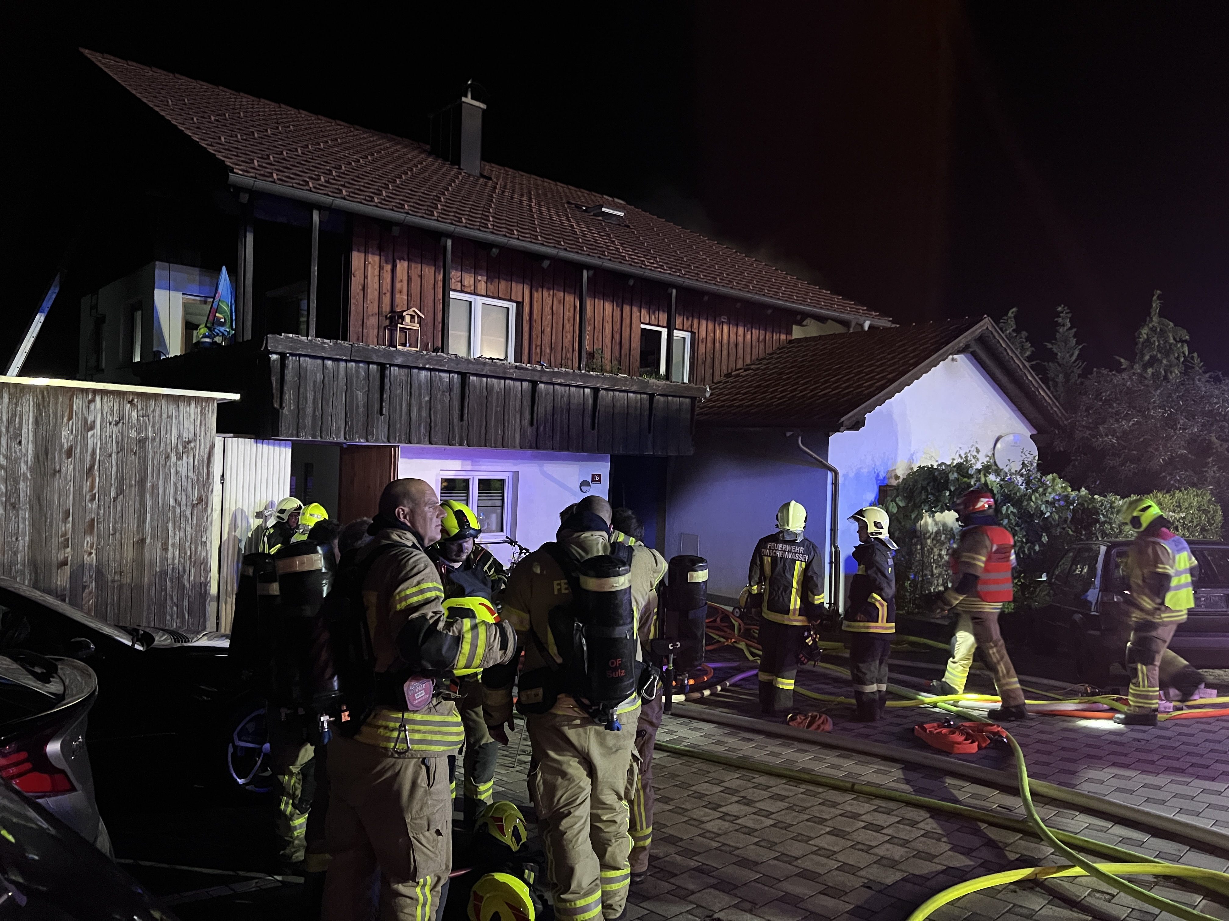 Heftige Explosion in Wohnhaus Heftige Explosion in Wohnhaus