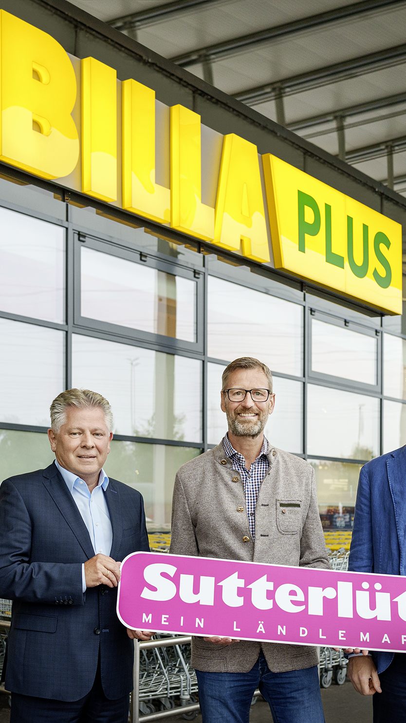 Hannes Gruber, BILLA Vertriebsdirektor, Jürgen Sutterlüty, Geschäftsführer Sutterlüty und Florian Sutterlüty, Vertriebsleitung Sutterlüty