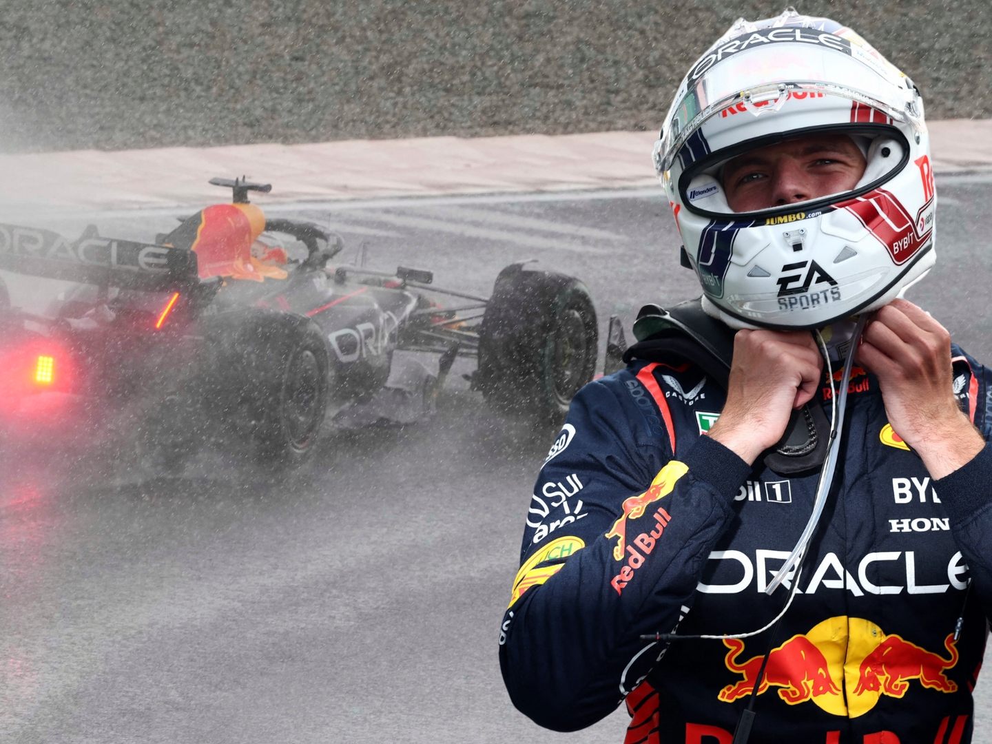 Verstappen gewinnt in Zandvoort. Verstappen gewinnt in Zandvoort.