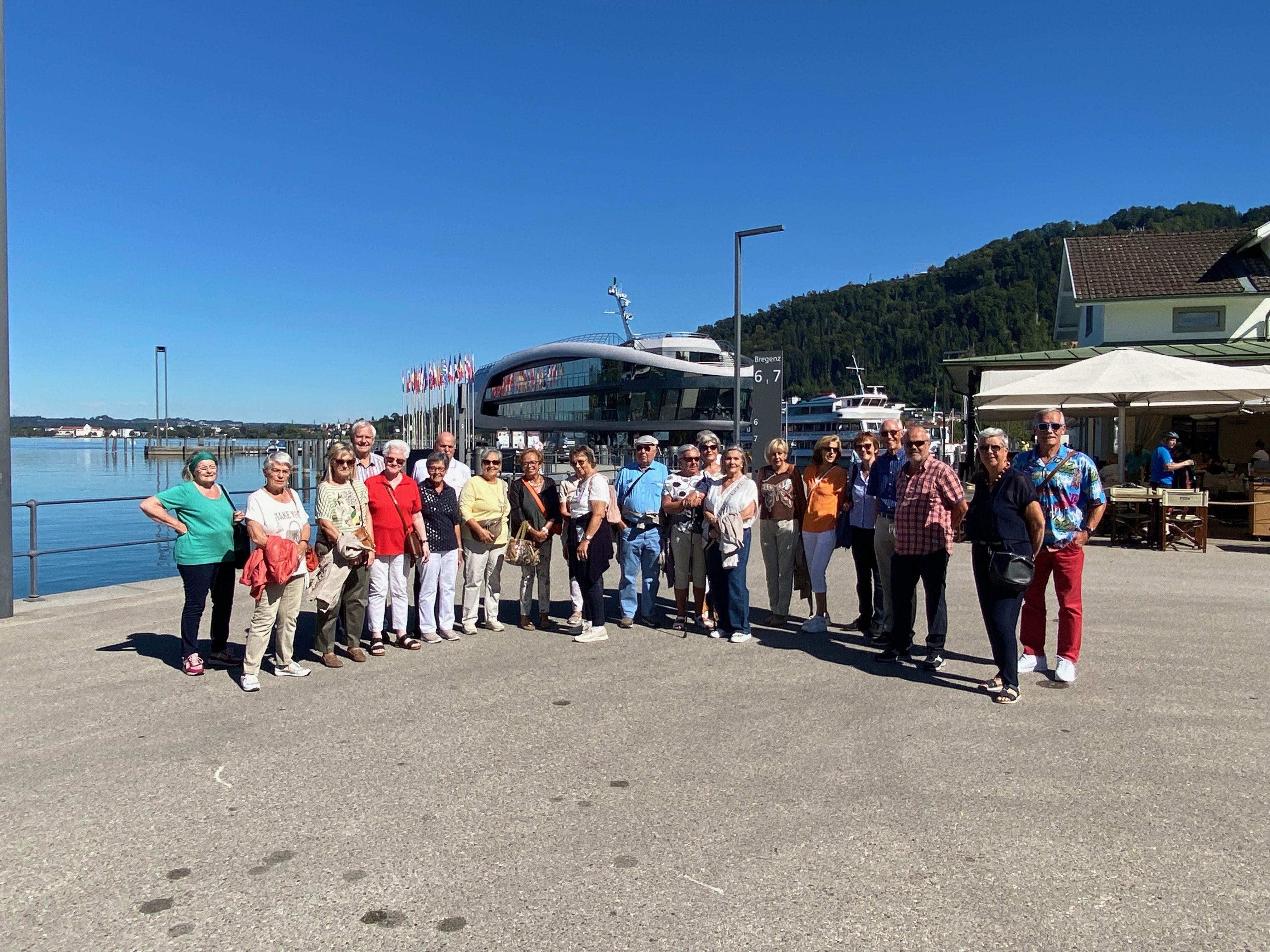 Teilnehmende der Ortsgruppe Bregenz Teilnehmende der Ortsgruppe Bregenz