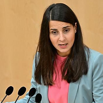 Grüne Frauenvorsitzende Disoski will Abtreibung auf Krankenkasse