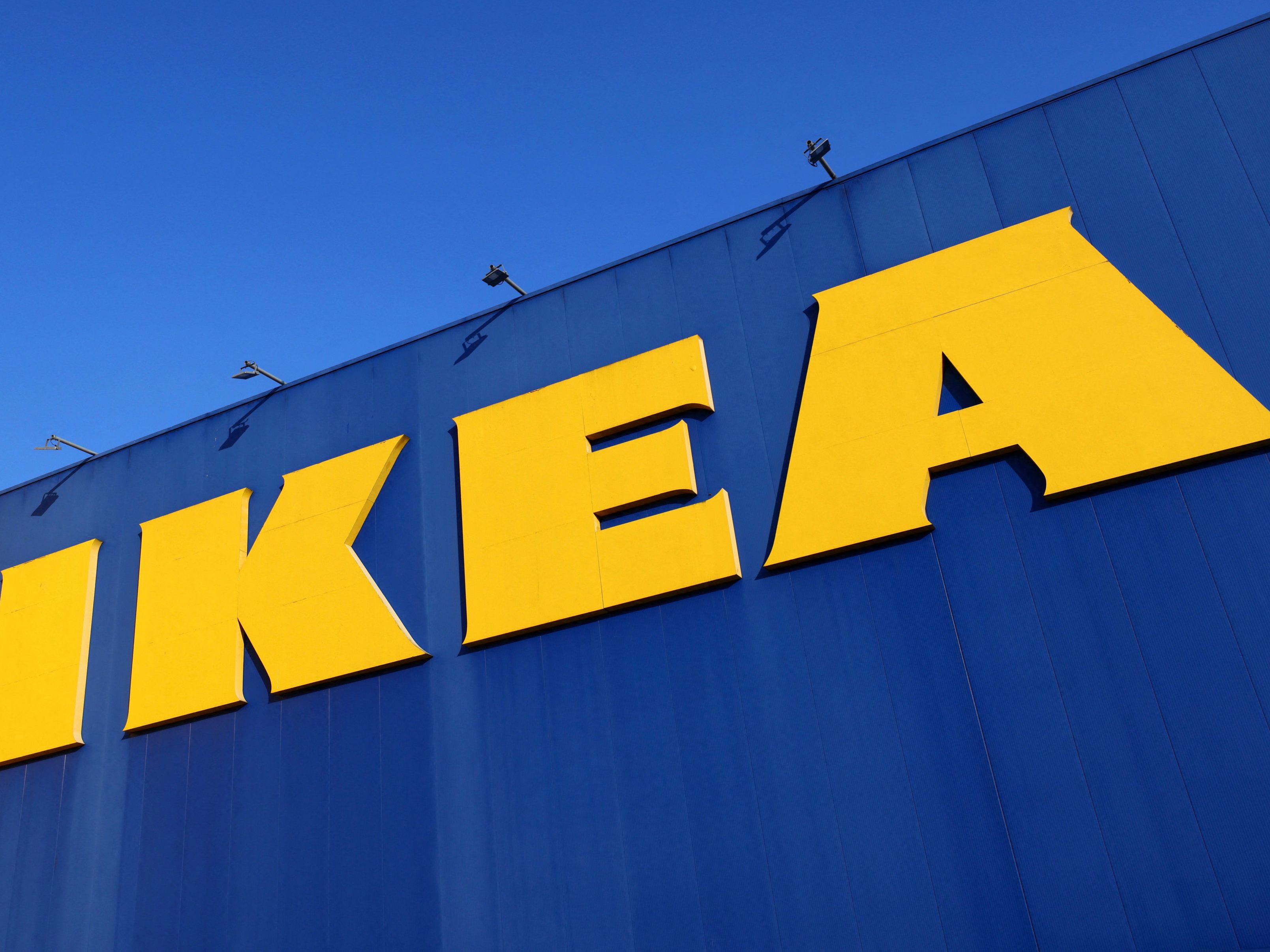 IKEA verlängert den Rückruf von Wandbeschlägen des LETTAN Spiegels.