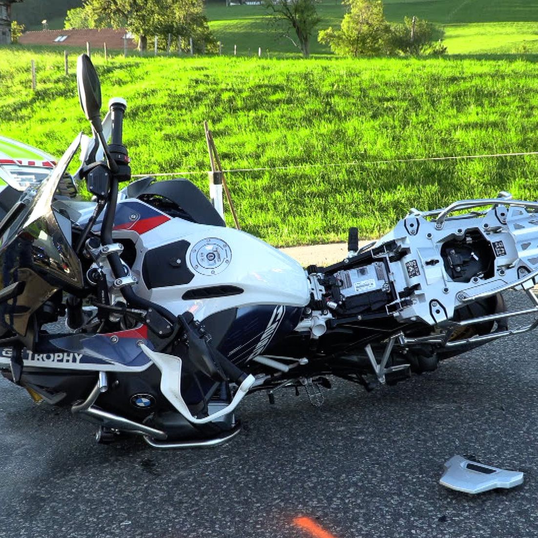 wei Schwerverletzte nach Unfall in Lingenau.