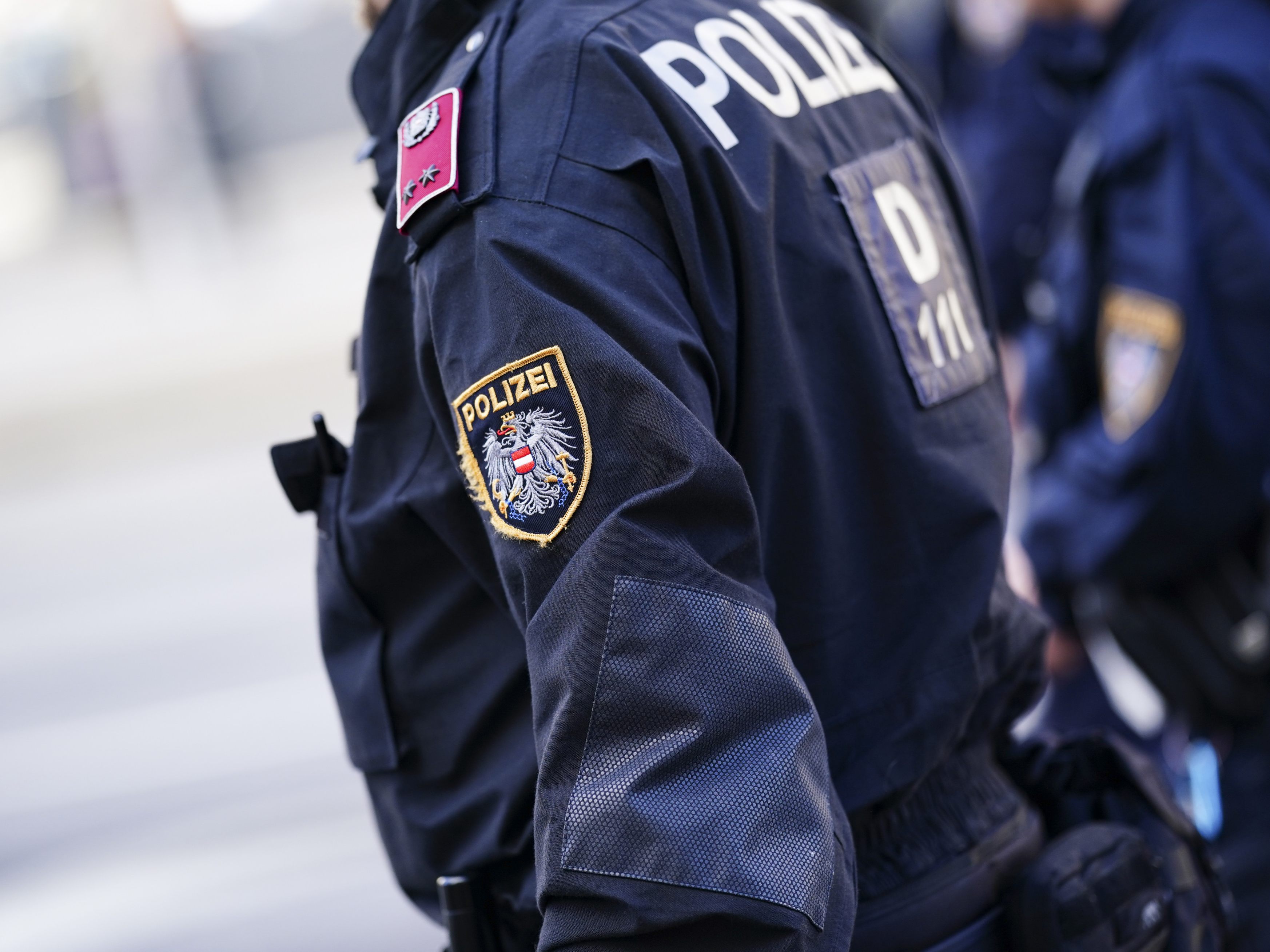In Wien-Favoriten schoss ein Mann mit einer Schreckschusswaffe um sich.