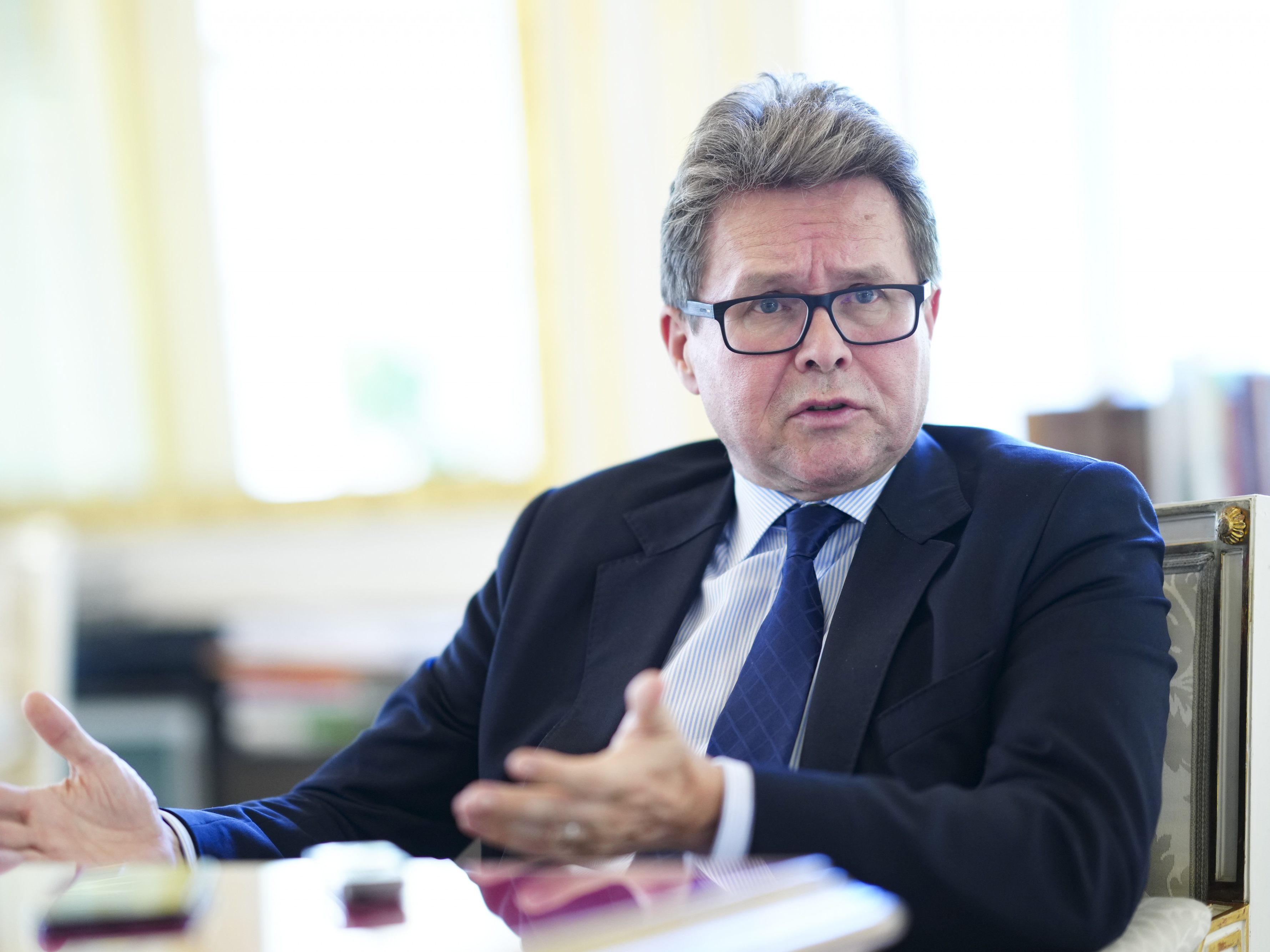 Livestream mit Bildungsminister Polaschek.