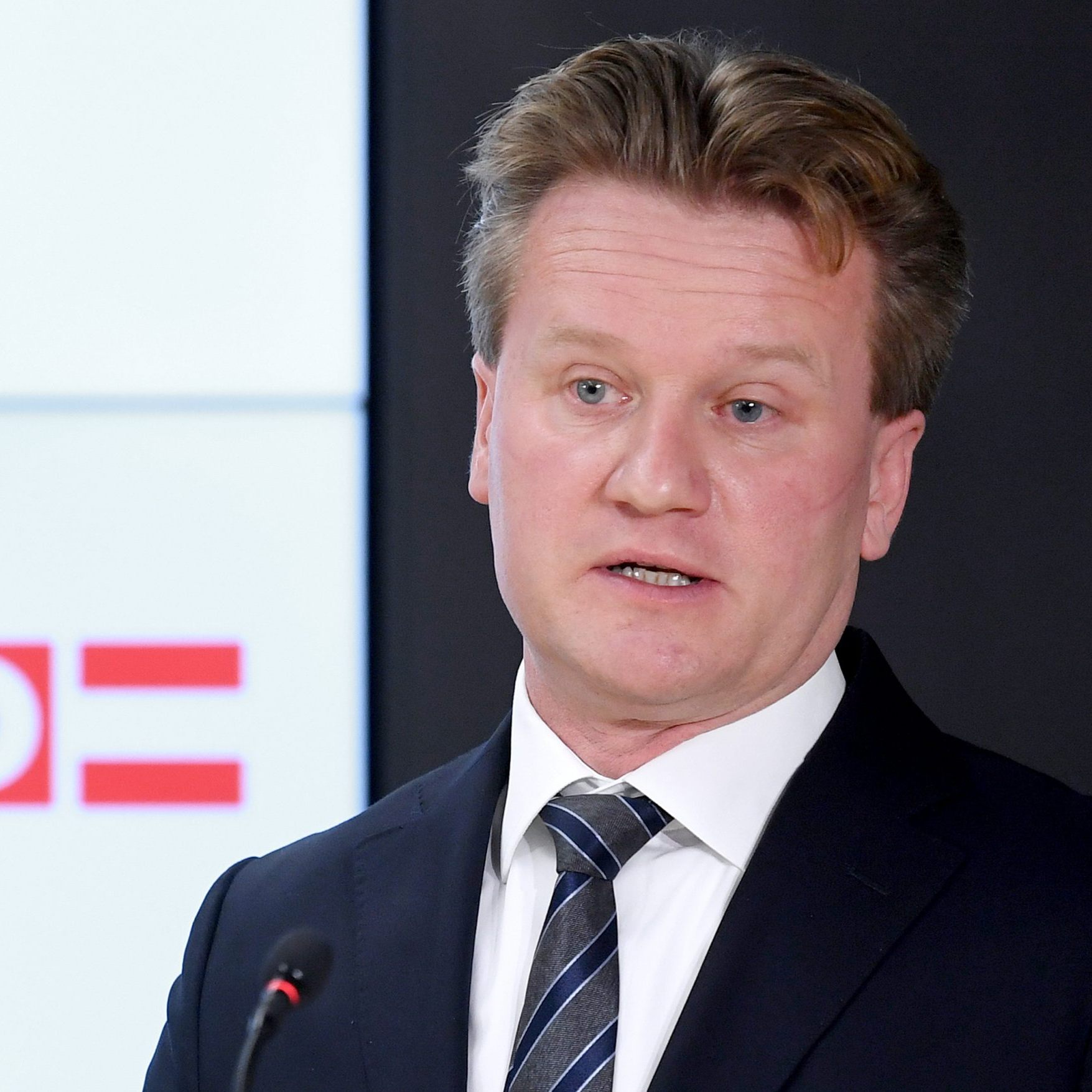 Knill sieht "besonders herausfordernde Zeichen" für die heurigen Verhandlungen.