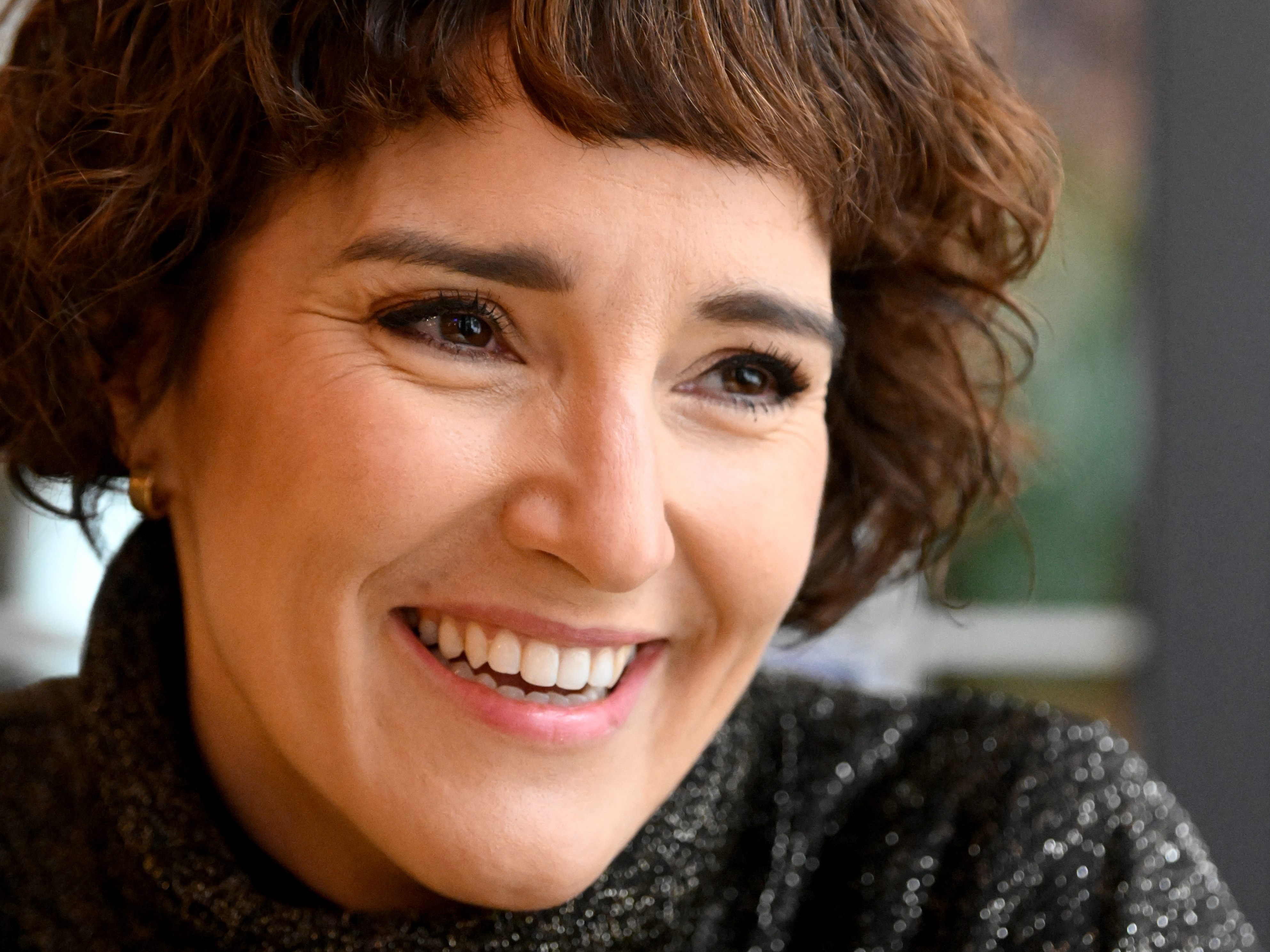 Ina Regen wird im Wiener Verkehrsmuseum Remise zu sehen sein. Ina Regen wird im Wiener Verkehrsmuseum Remise zu sehen sein.