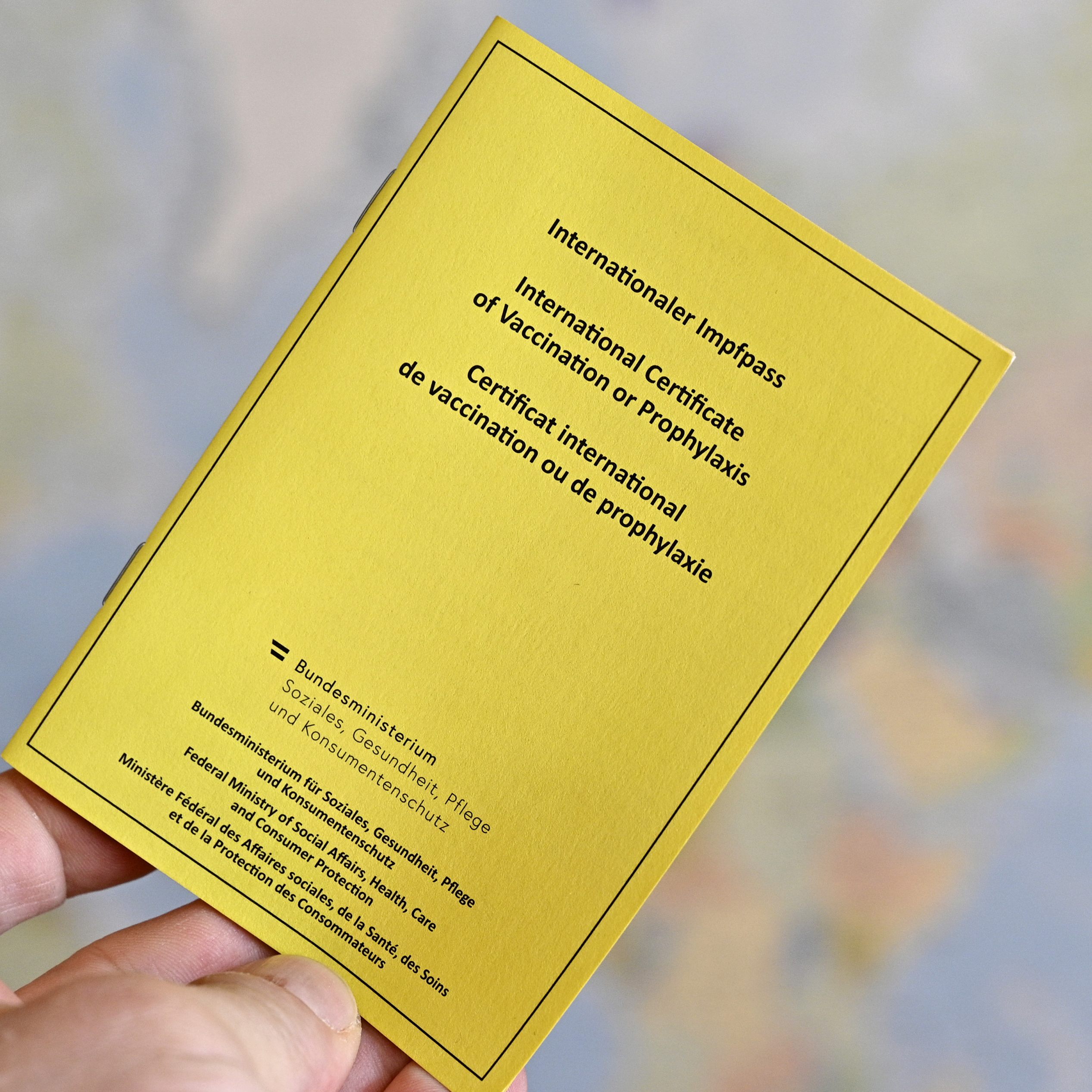 Die EU bekräftigte WHO-Pläne zur Digitalisierung des gelben Impfpasses.