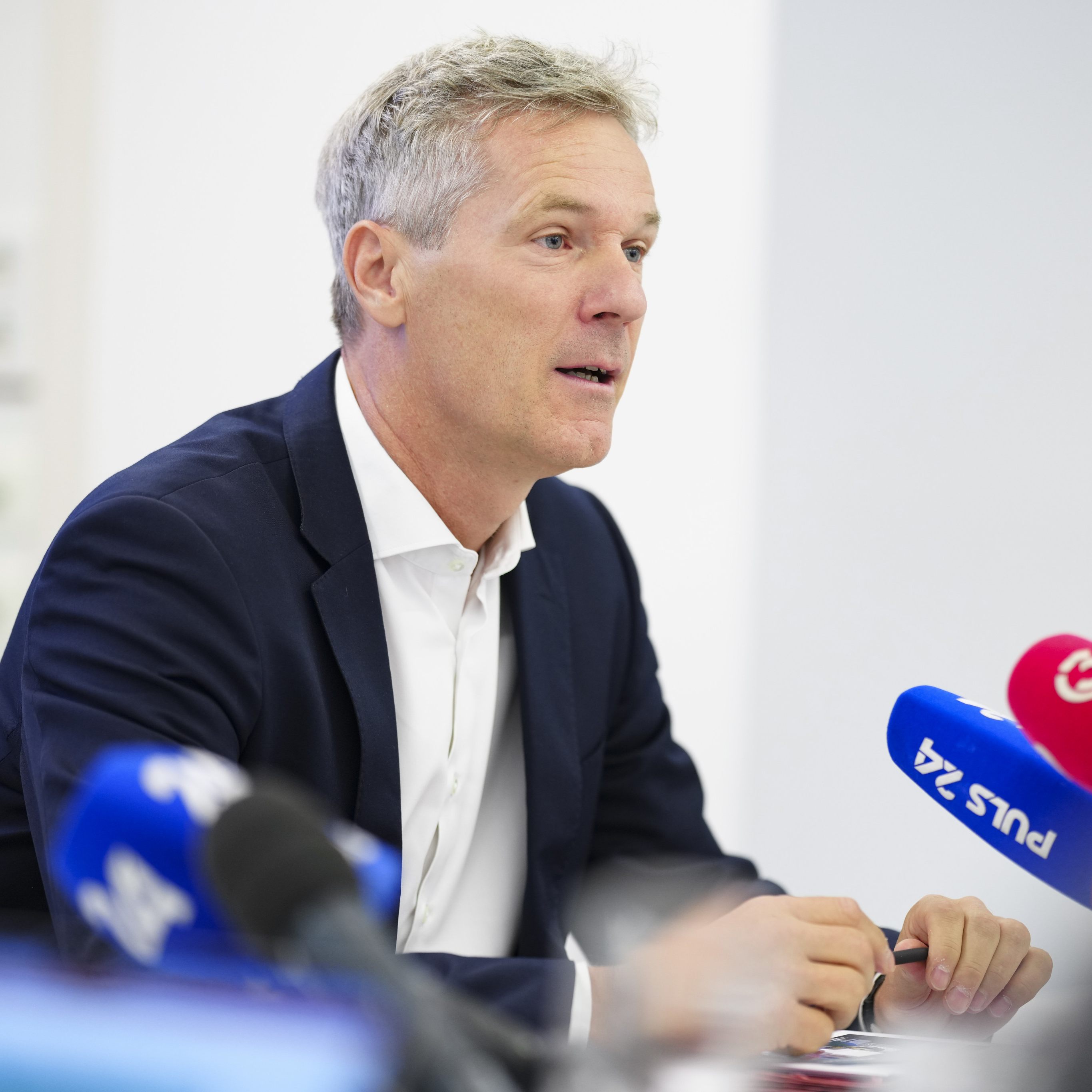 Obmann Christian Knill beim Pressegespräch der WKÖ