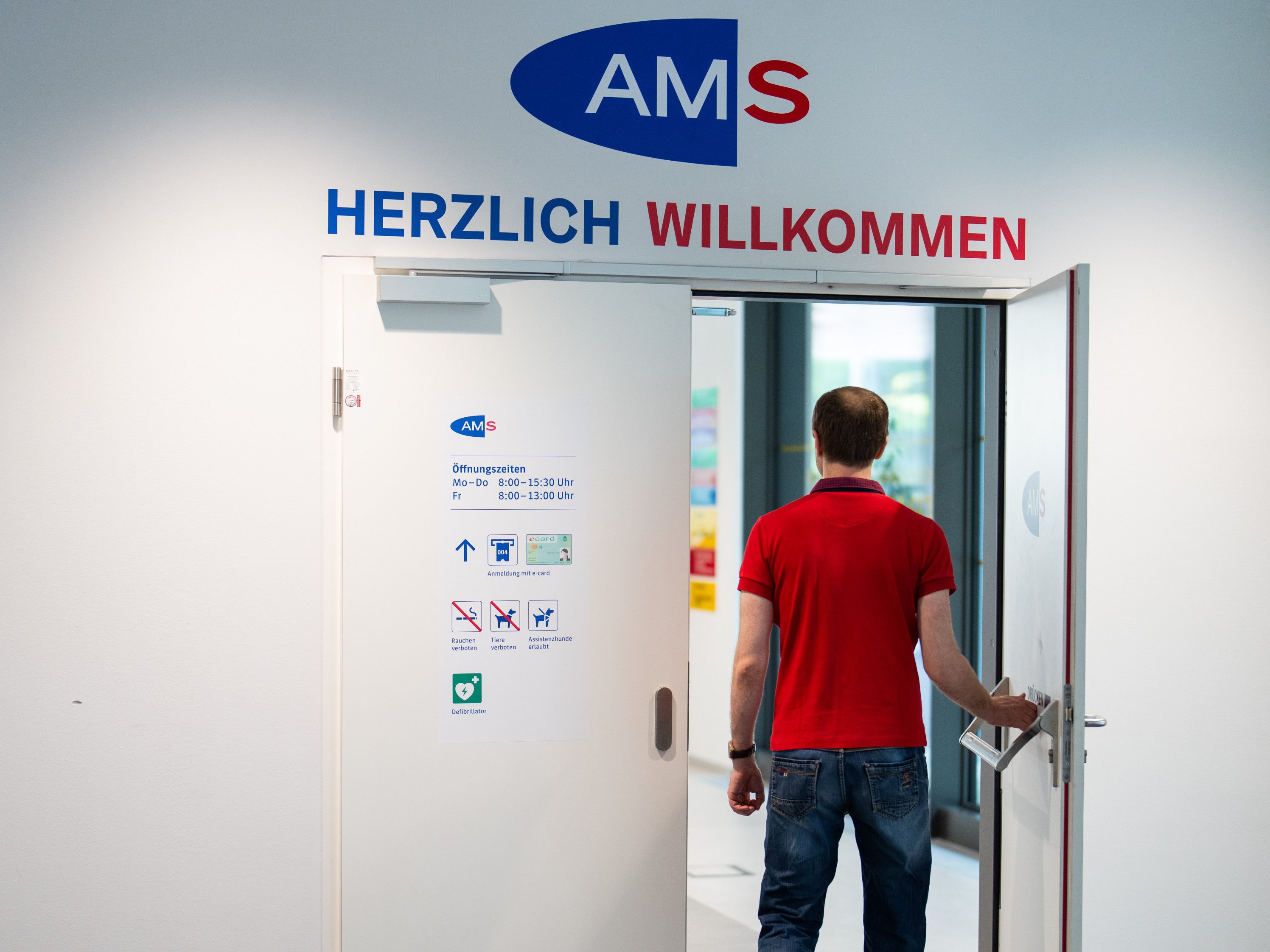 Die Zahl der Arbeitslosen stieg im August.