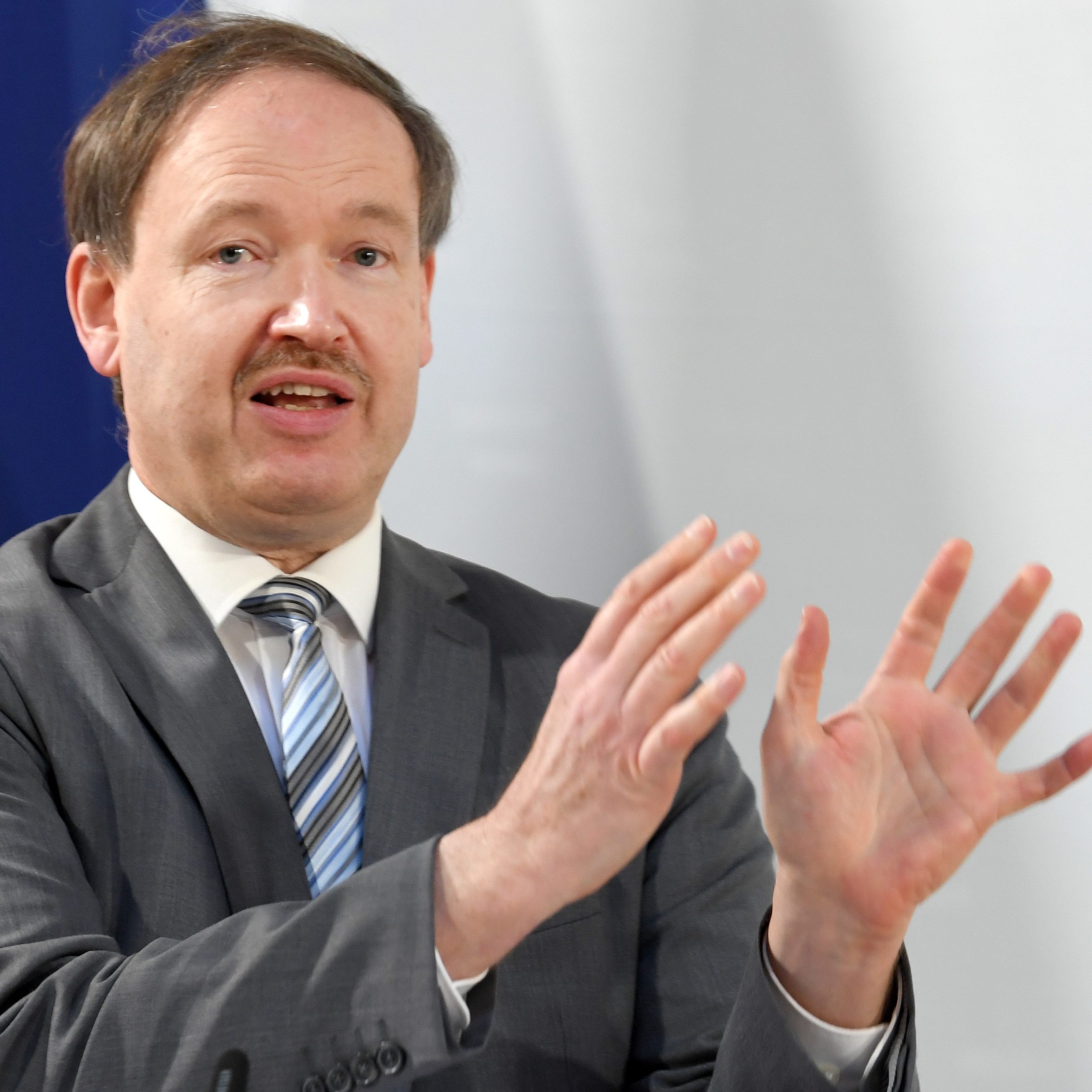 Die Telekom- und Rundfunkbranche kämpft mit einem Fachkräftemangel.