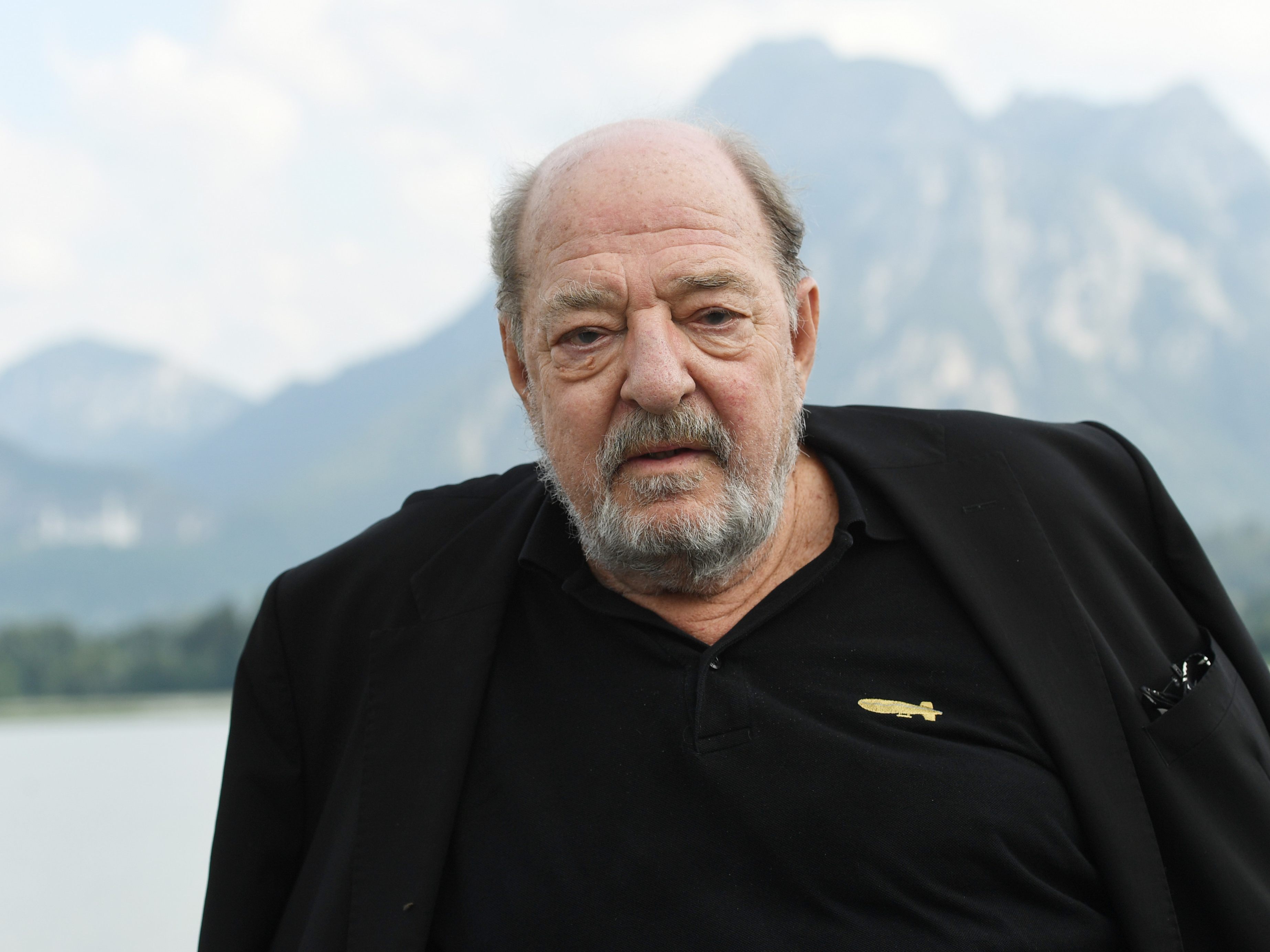 Wolfgang DeMarco zeigt Ralph Siegel an.