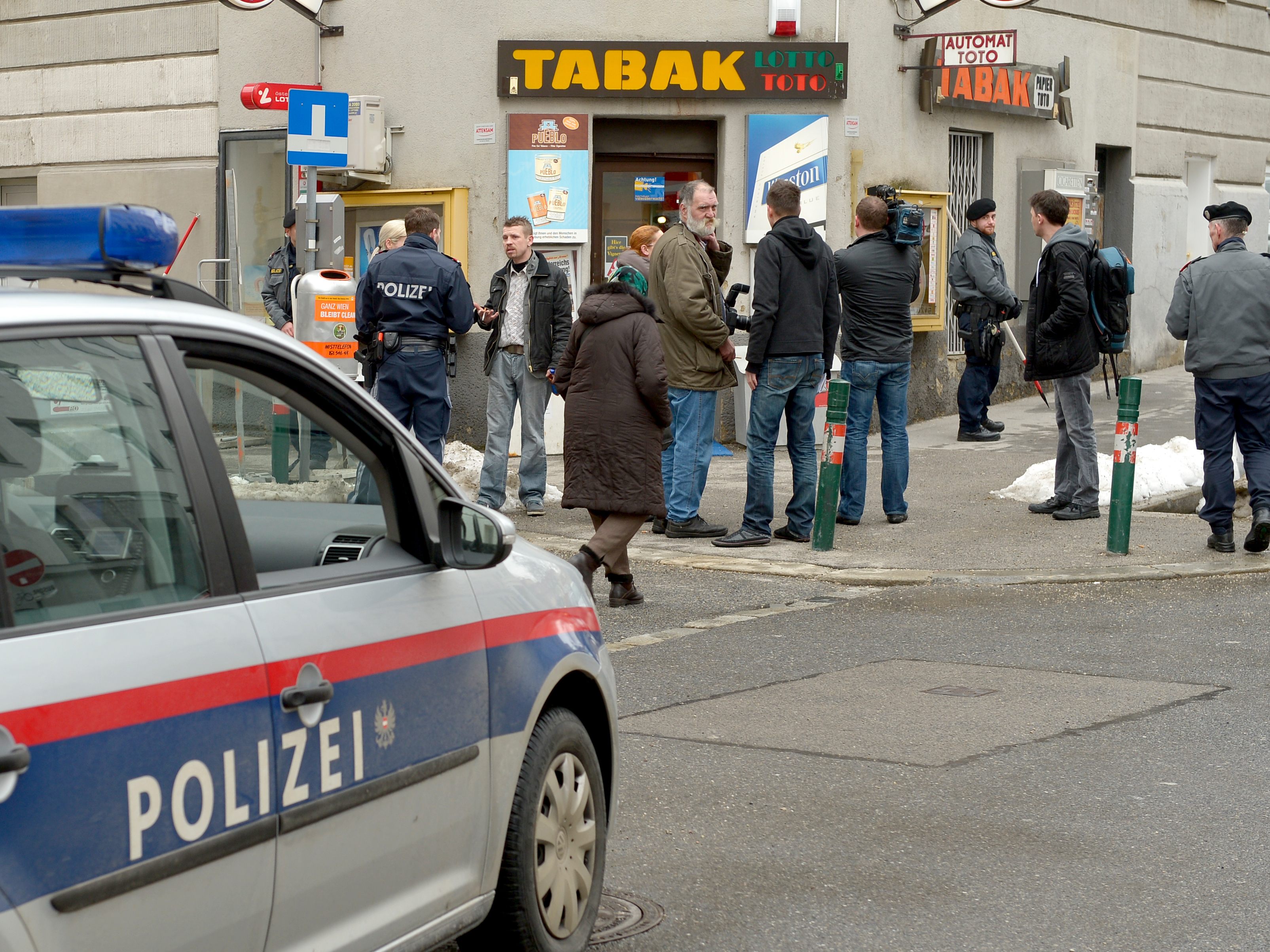 Ein 18-Jähriger wurde nach einem Übefall auf eine Trafik in Wien-Landstraße von der Polizei geschnappt.
