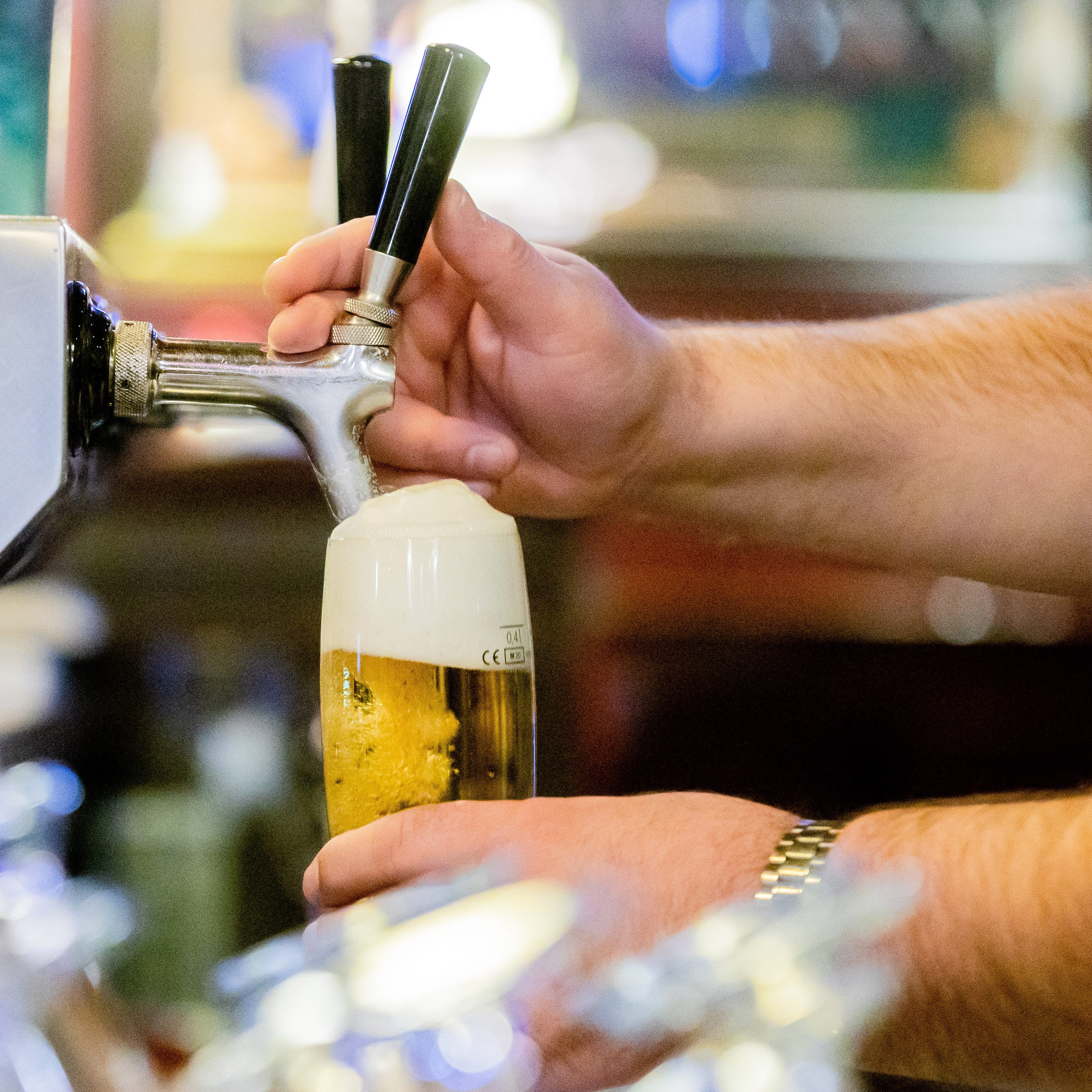 Die SPÖ und die Gewerkschaft vida fordern mehr Kontrollen gegen Schwarzarbeit.