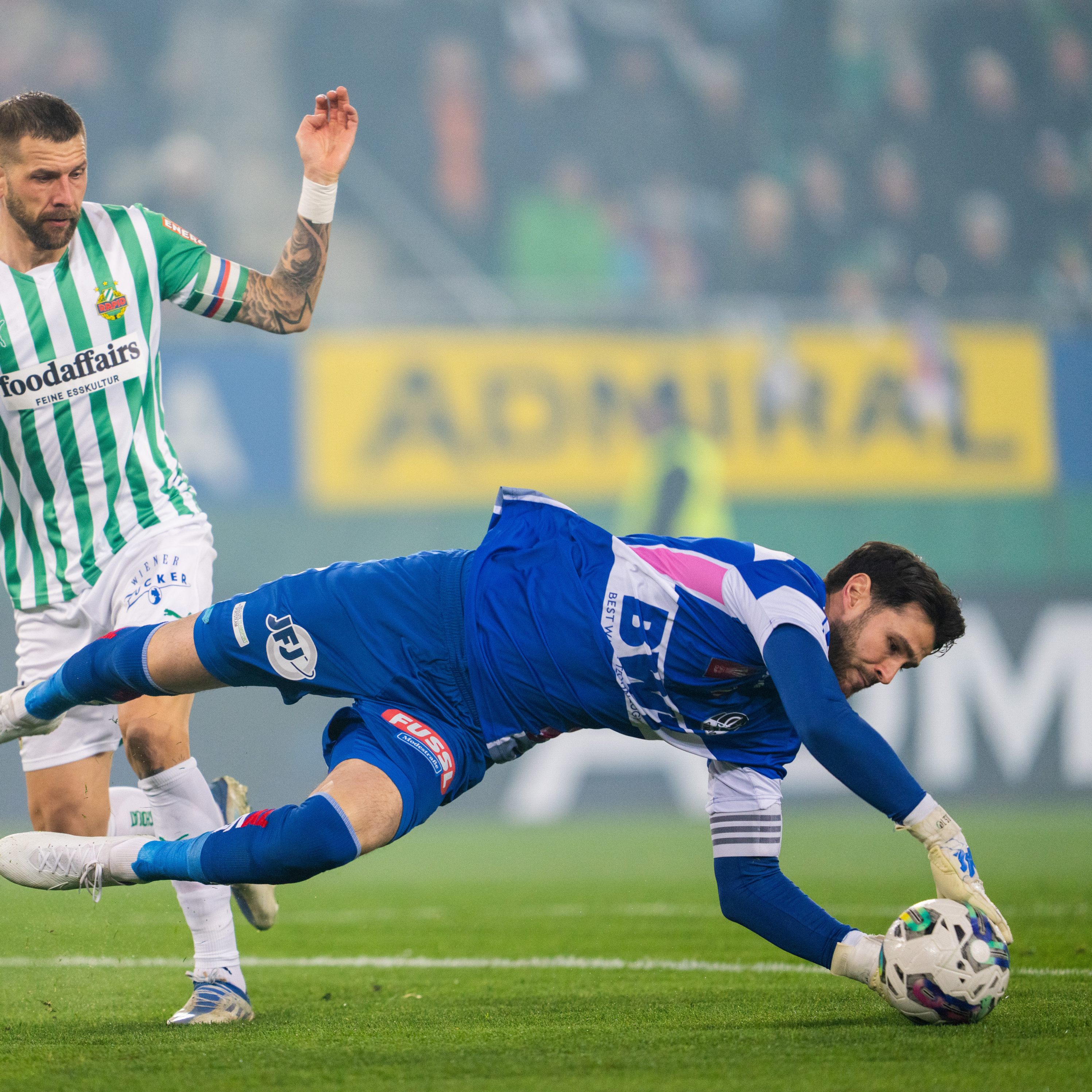 Sahin-Radlinger wird von der Wiener Austria an Almere City verliehen.