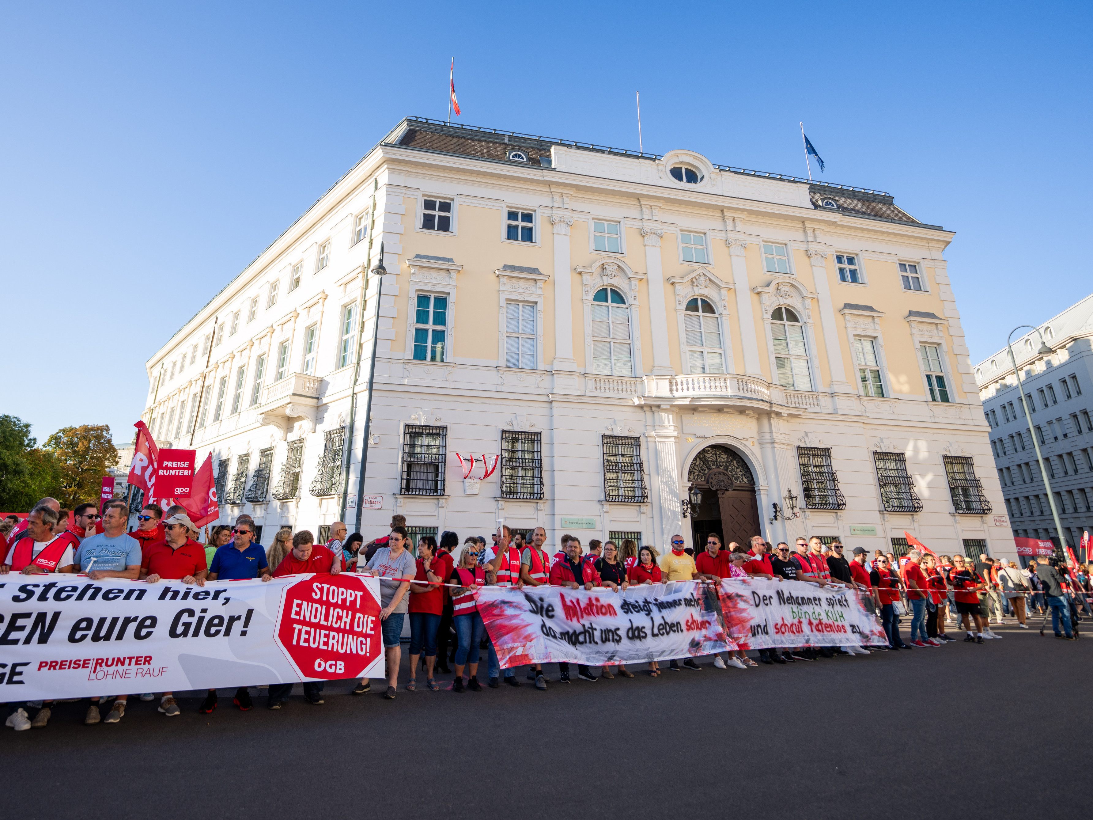 Der ÖGB forderte ein Ende der Teuerung.
