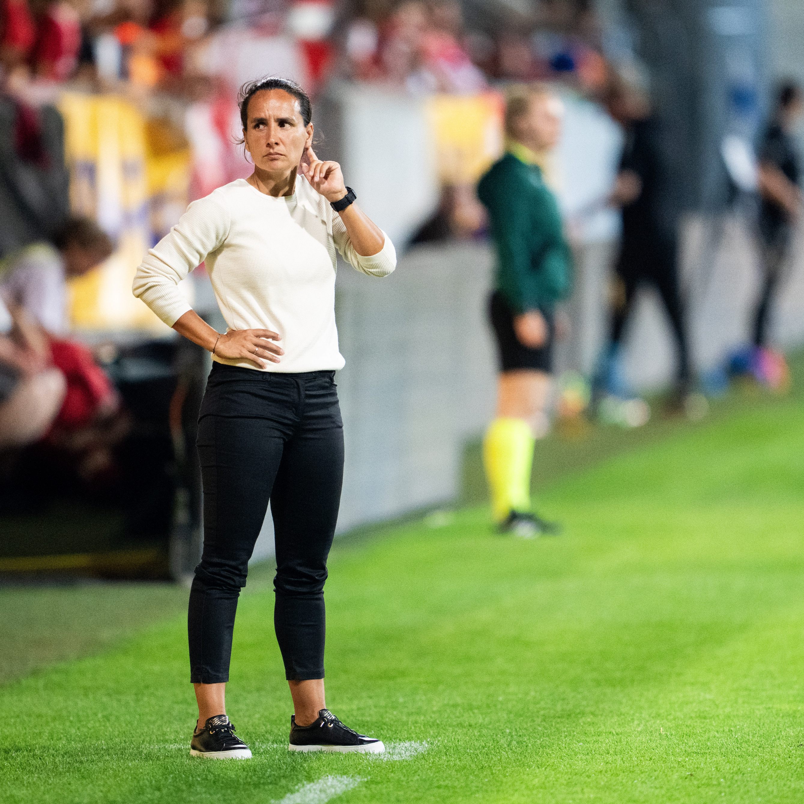 Für Österreich geht am Freitag die Nations League los. Im Bild: ÖFB-Teamchefin Irene Fuhrmann.