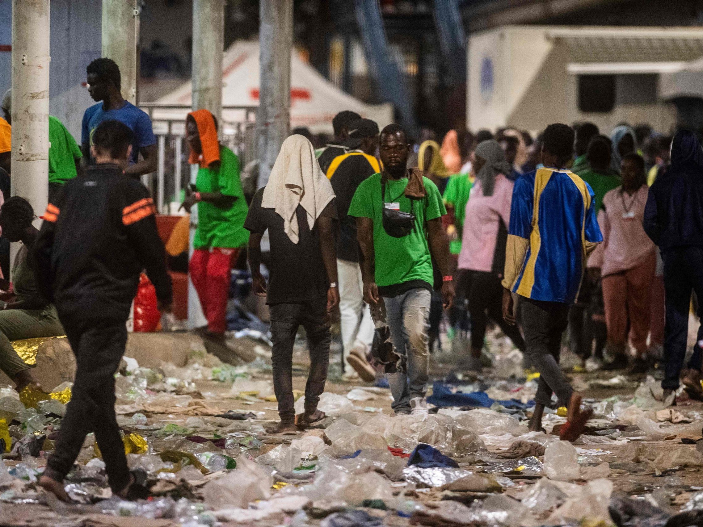 Die Situation auf Lampedus spitzt sich weiter zu.