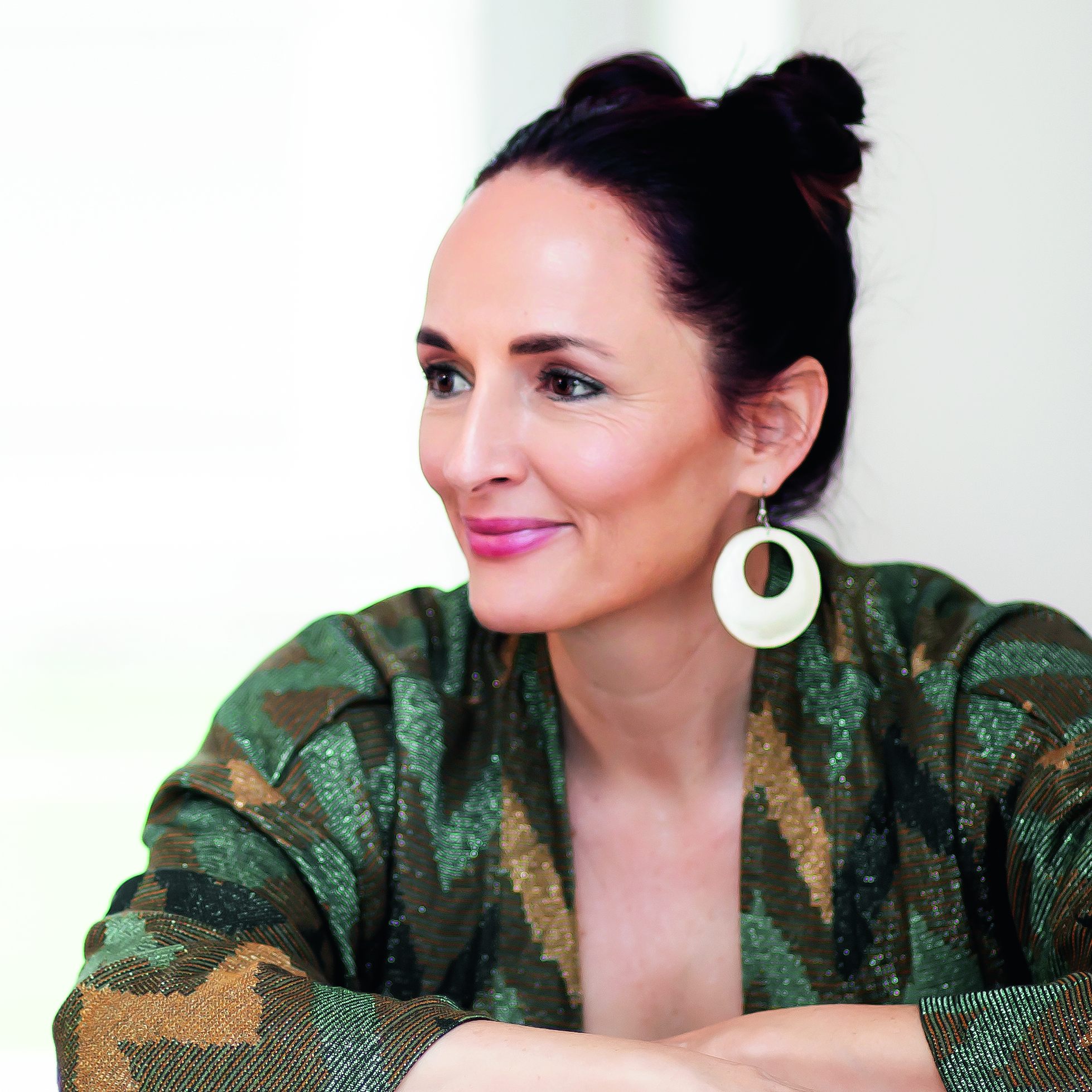 Aja Zischg im Interview über ihre neue Solo-Platte.