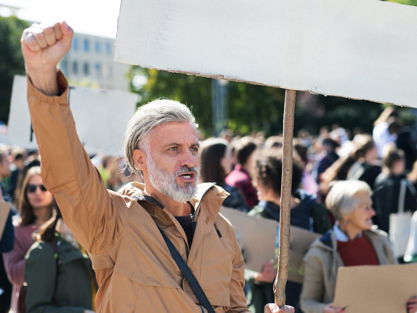 Der US-Autoren-Streik endet.