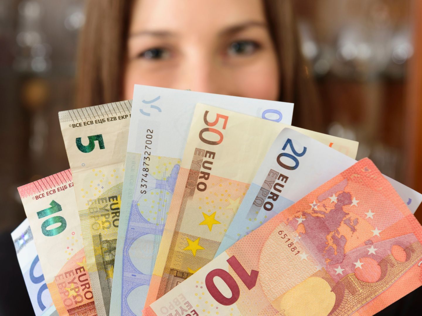 Der Klimabonus kommt ab morgen automatisch aufs Konto oder per Post.