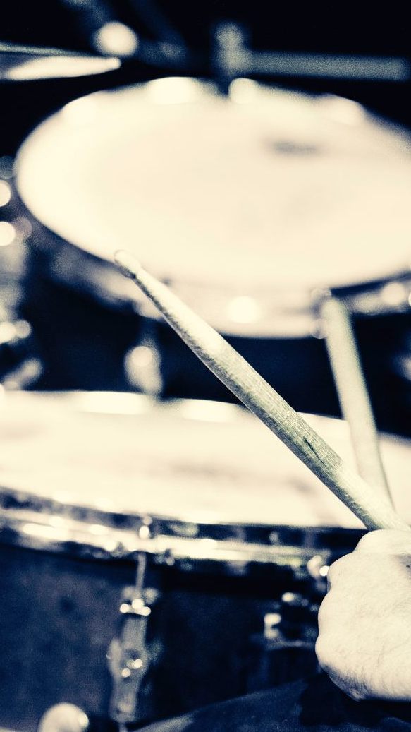 Falco-Schlagzeuger Curt Cress startet ein neues Solo-Projekt.