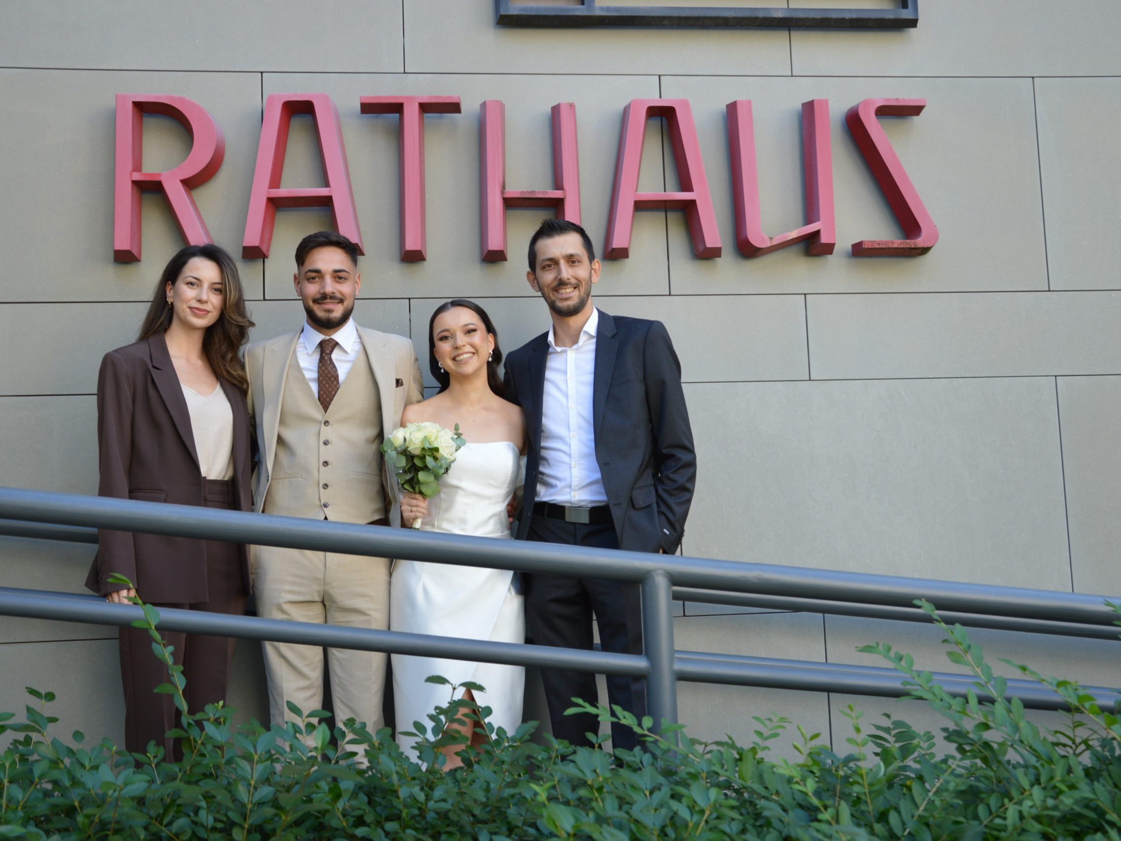 Hande Yazici und Oguzhan Demirtas haben geheiratet.