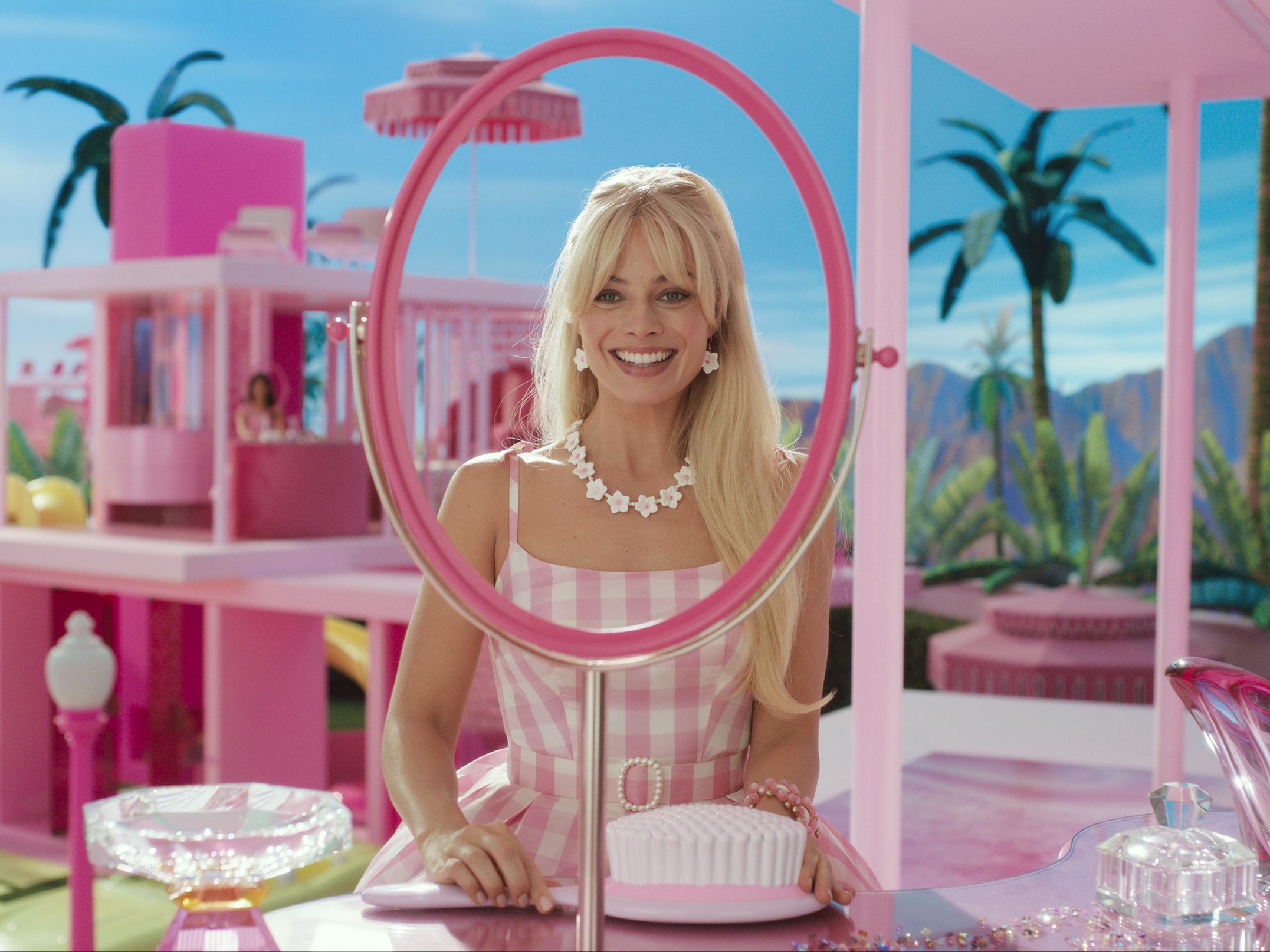 "Barbie" ist momentan der weltweit erfolgreichste Film des Jahres. "Barbie" ist momentan der weltweit erfolgreichste Film des Jahres.