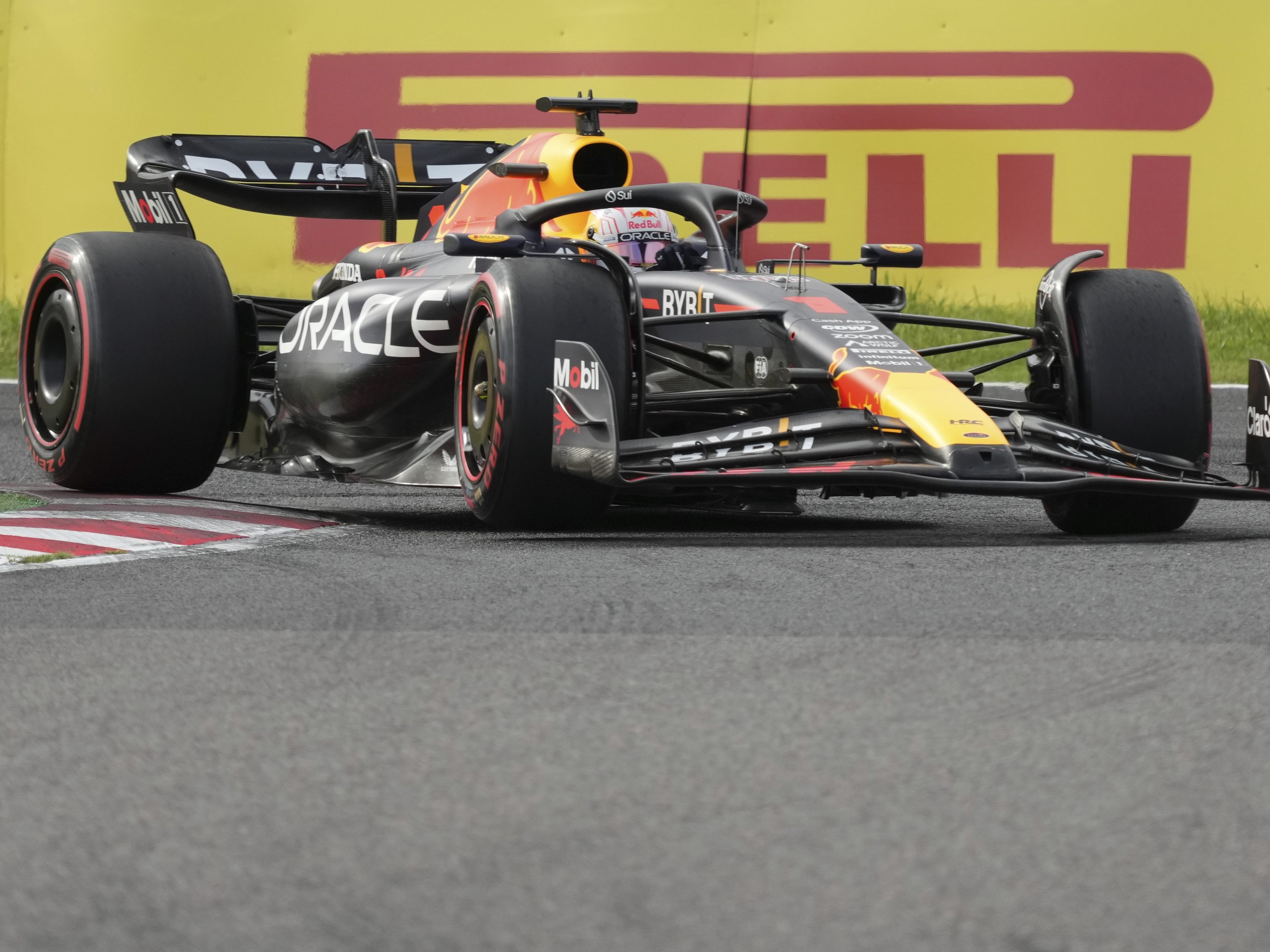 Max Verstappen startet am Sonntag von der Pole Position. Max Verstappen startet am Sonntag von der Pole Position.