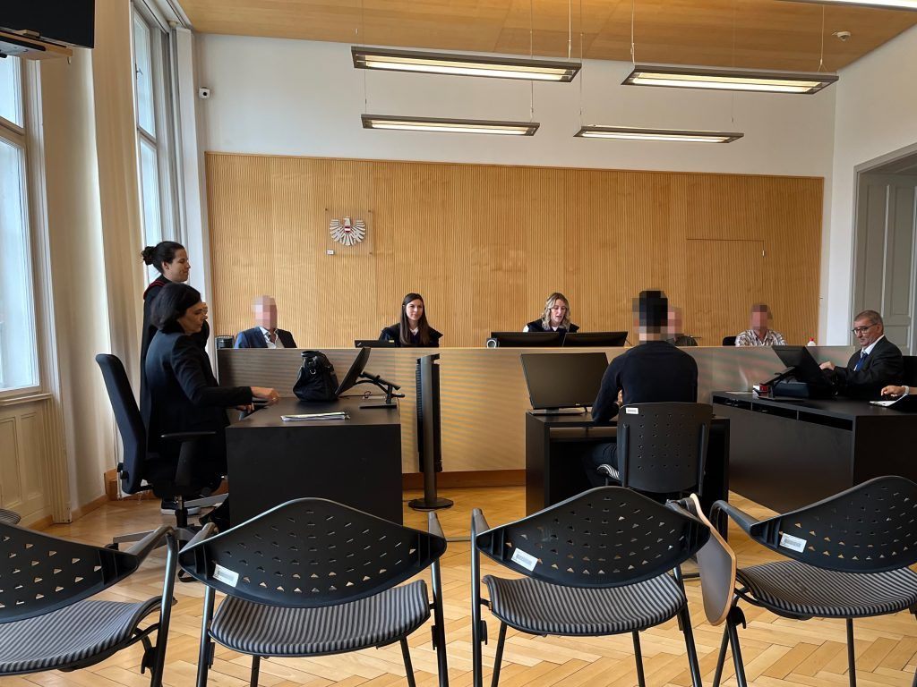 Versuchte Vergewaltigung am Sportplatz Bürs? So lief der