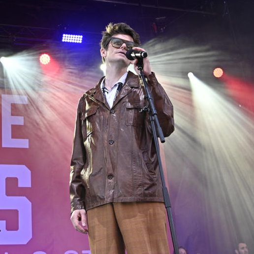 Norbert Schneider meldet sich mit seinem neuen Album "Alles Paletti" zurück.