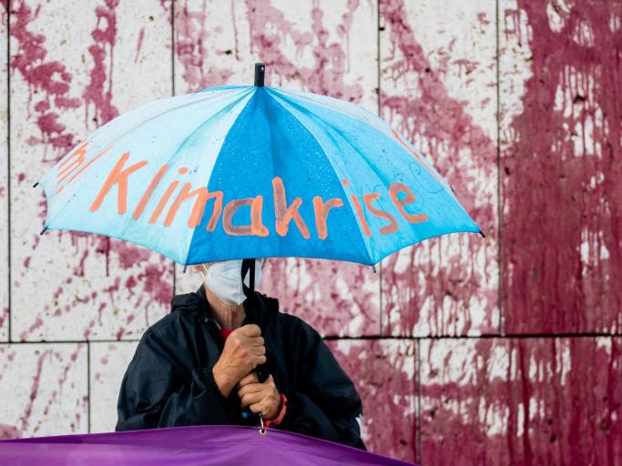 Experten diskutierten über die Klimakrise und die Teuerung in Wien. Experten diskutierten über die Klimakrise und die Teuerung in Wien.
