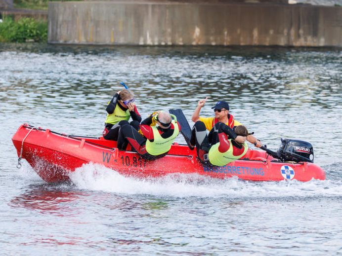 Die Leiche eines Mannes wurde nach einem Badeunfall aus der Alten Donau geborgen.