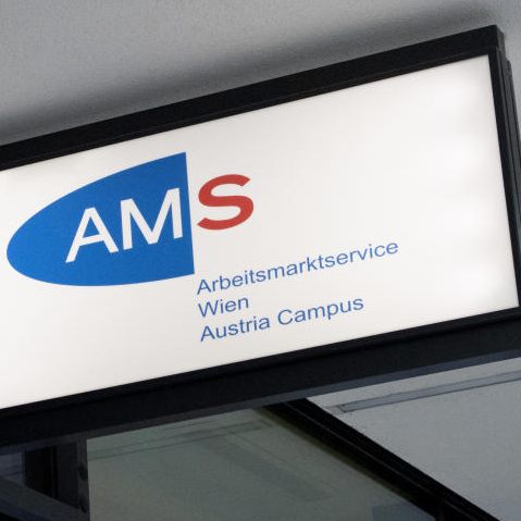 Die Zahl der Beschäftigten hat im Frühjahr 2023 zugelegt.