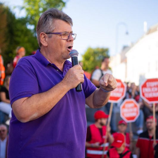 Der ÖGB fordert ein 100 Milliarden Euro schweres Investitionspaket.