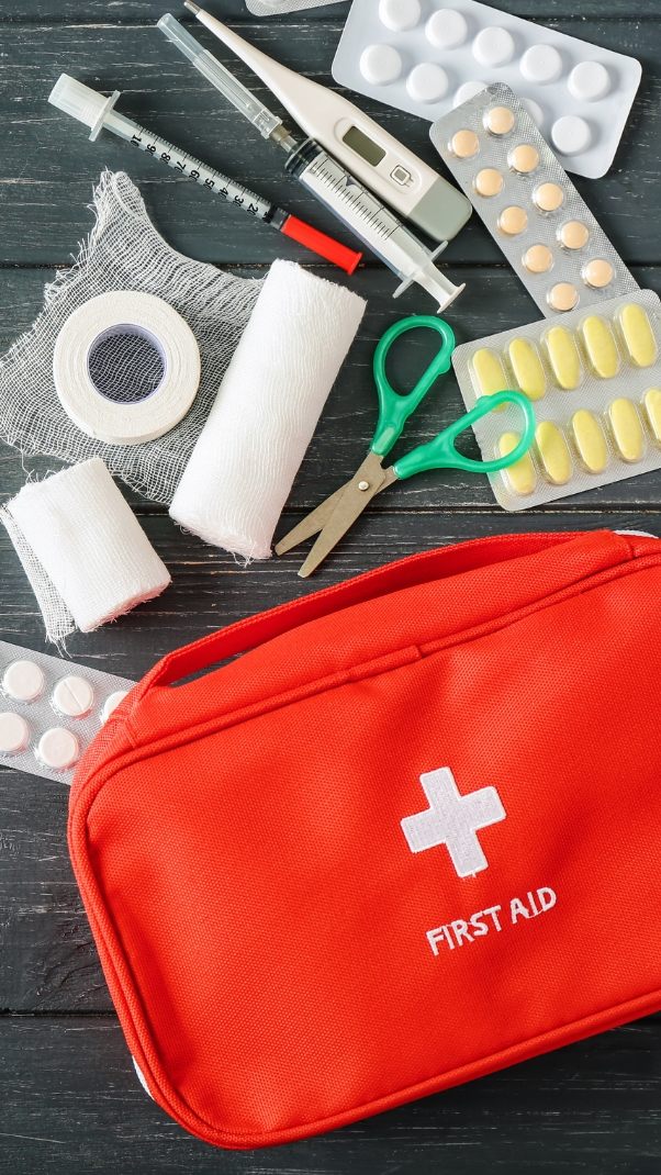 Das sollte man unbedingt in der Haushaltsapotheke haben. (Symbolbild)