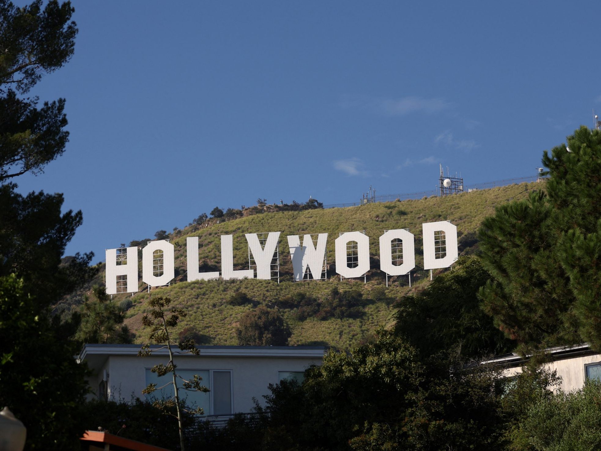Die Autoren in Hollywood stimmten für einen neuen Tarifvertrag. Die Autoren in Hollywood stimmten für einen neuen Tarifvertrag.