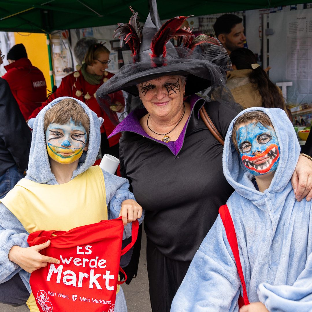 Das Wiener Marktamt lädt am Wiener Schlingermarkt am 27. Oktober 2023 zum Halloween-Fest.