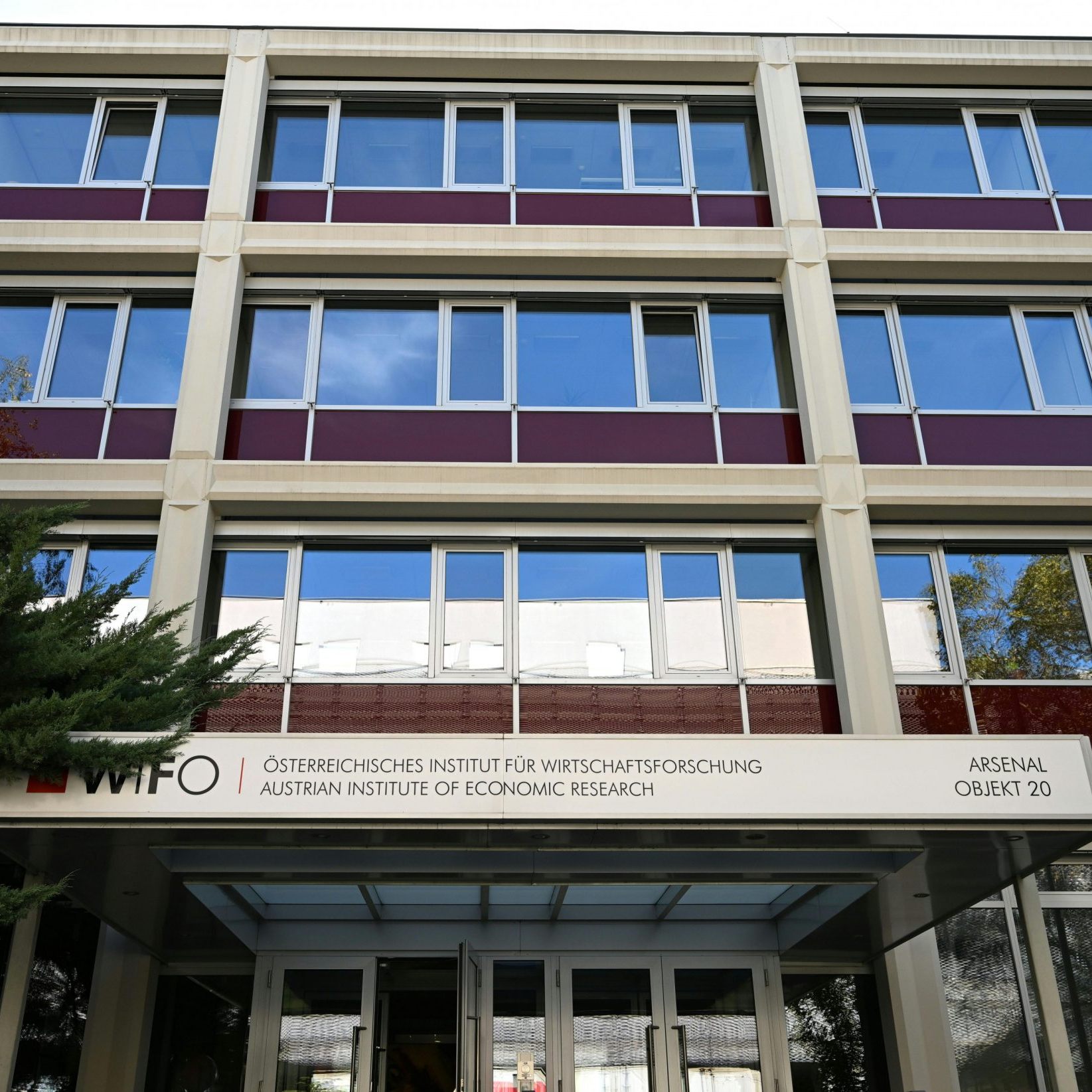 Wifo-Schnellschätzung: BIP ging im dritten Quartal gegenüber Vorquartal saisonbereinigt um 0,6 Prozent zurück.